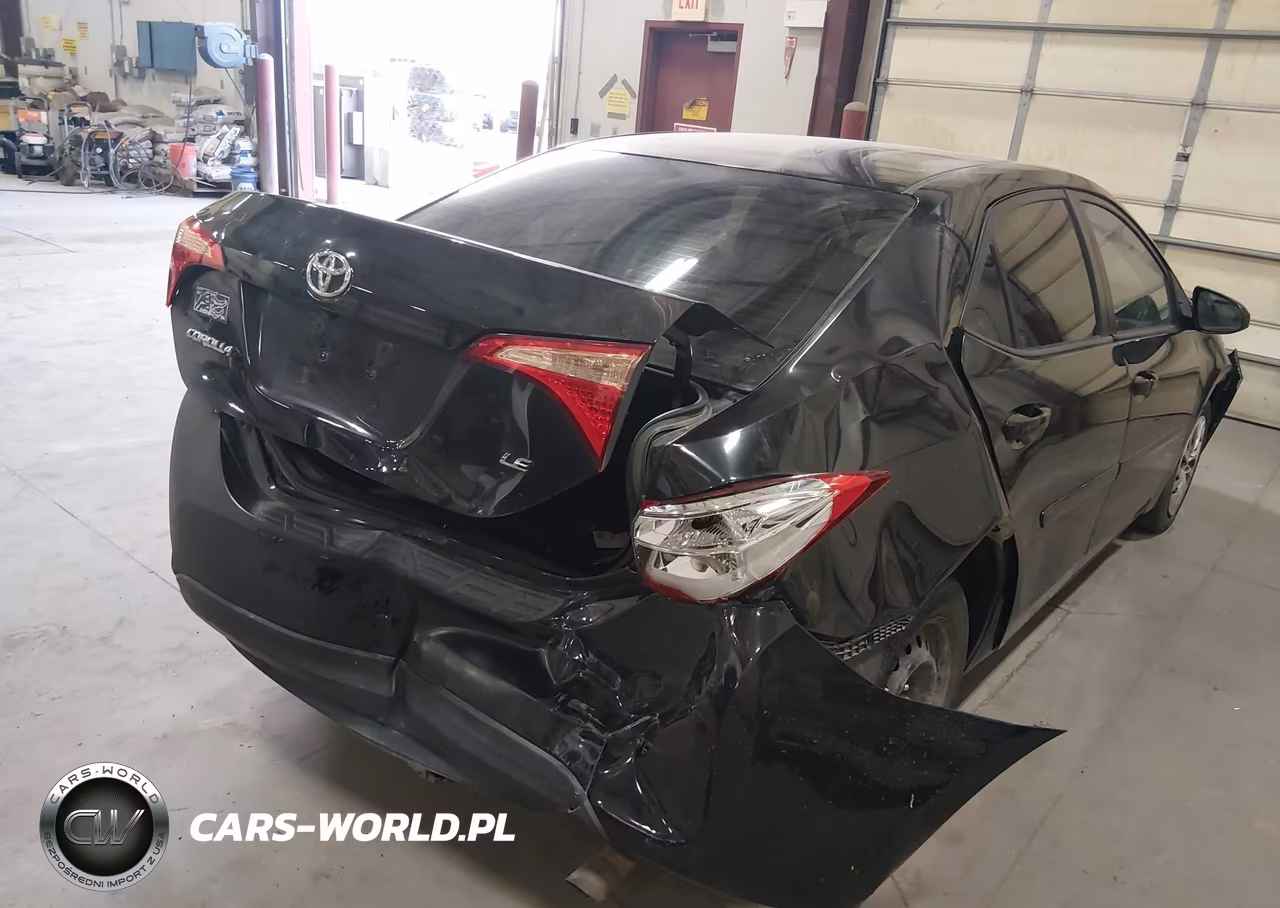2017 Toyota Corolla Le VIN:2T1BURHEXHC938929 - 6