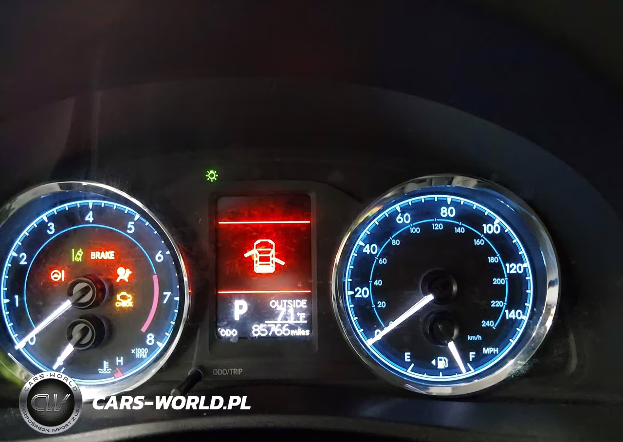 2017 Toyota Corolla Le VIN:2T1BURHEXHC938929 - 7