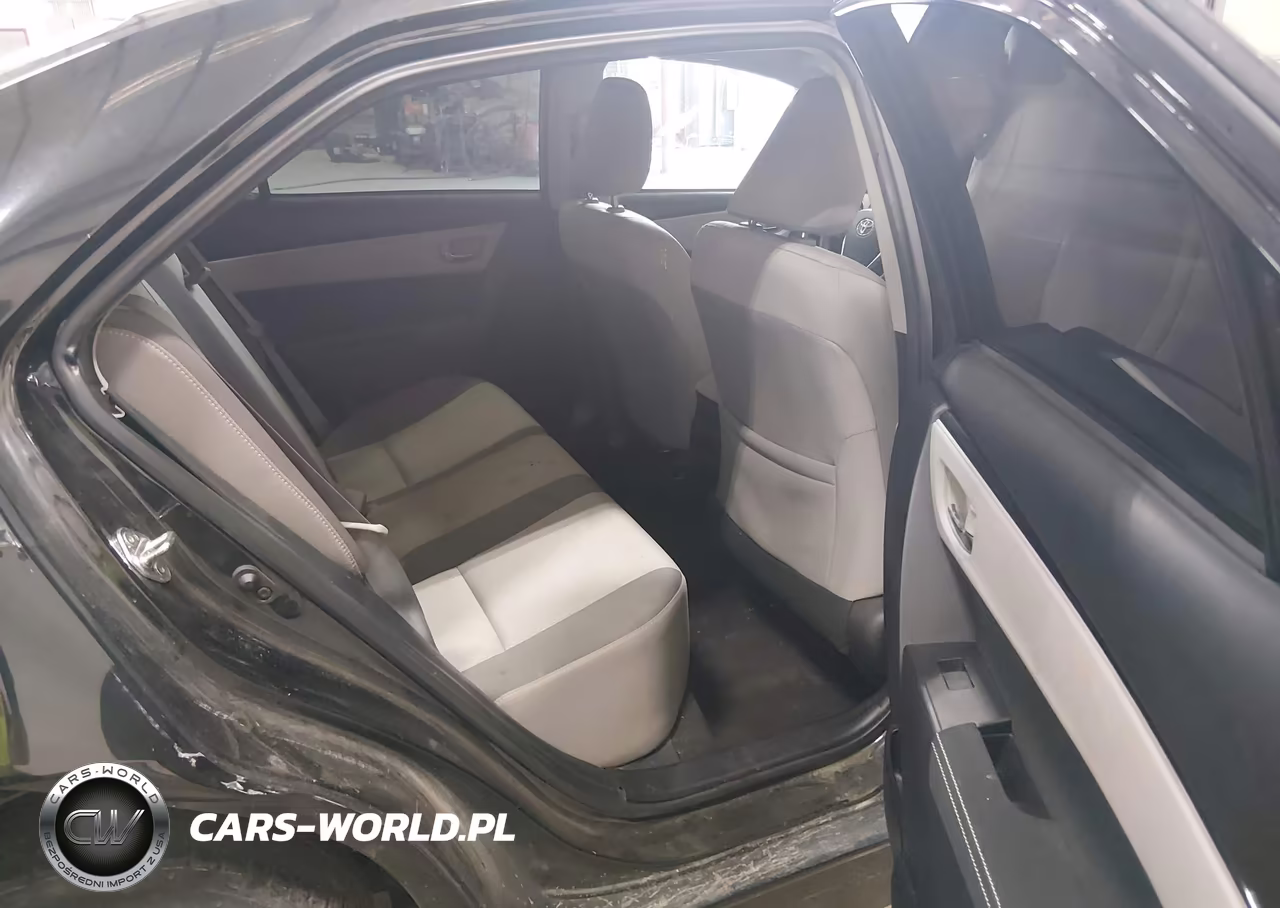 2017 Toyota Corolla Le VIN:2T1BURHEXHC938929 - 8