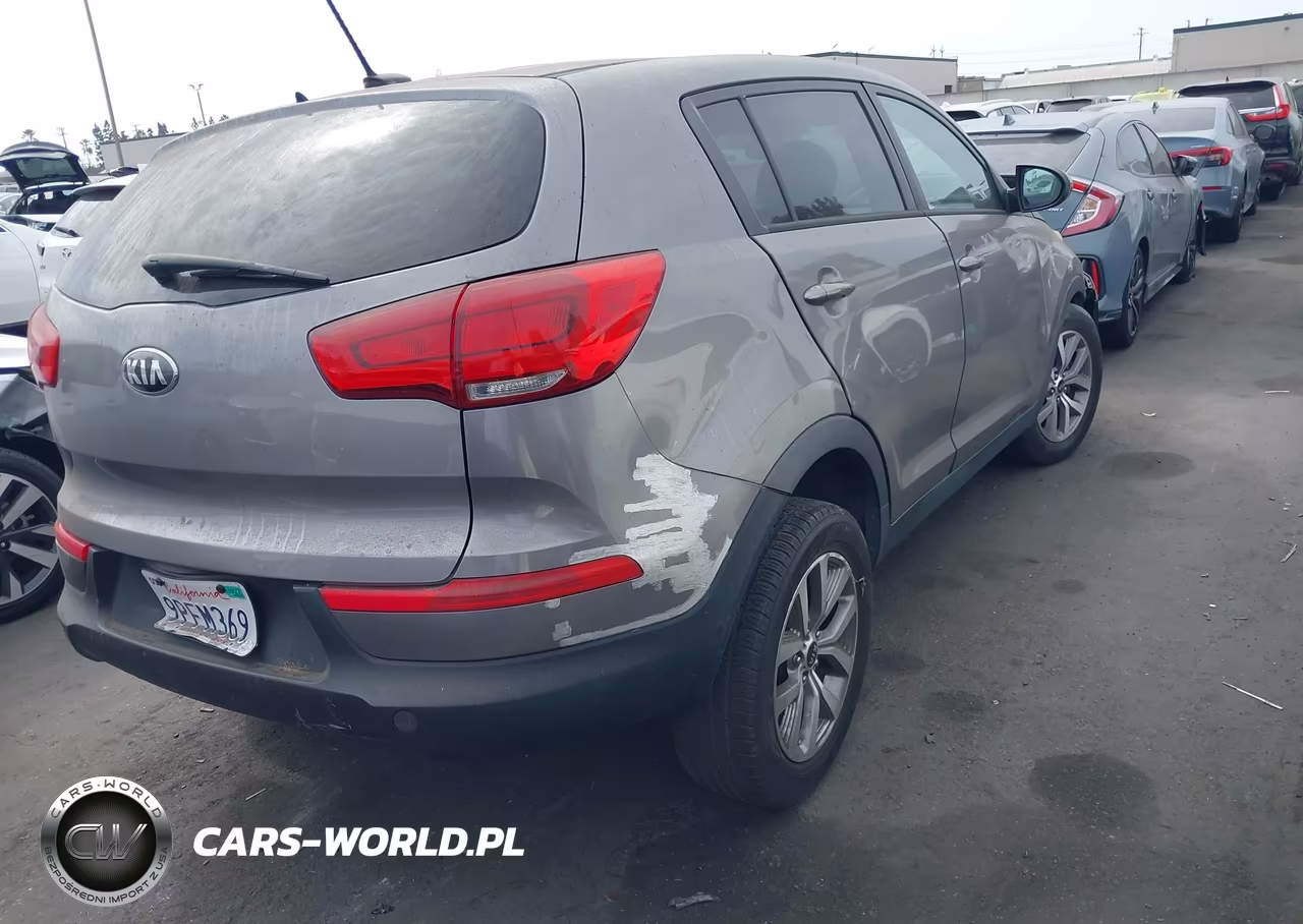 2015 Kia Sportage Lx VIN:KNDPB3AC8F7683066 - 4
