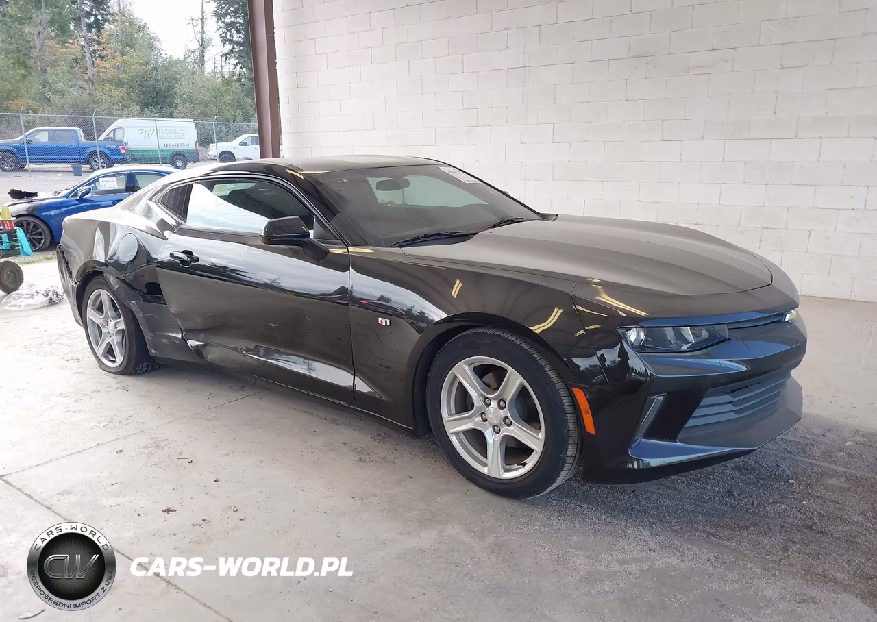 2018 Chevrolet Camaro 1Lt VIN:1G1FB1RS1J0104330 - 1