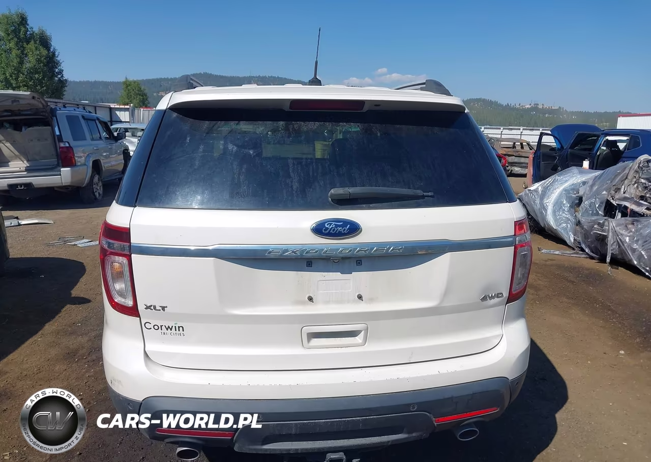 2015 Ford Explorer Xlt VIN:1FM5K8D89FGC55823 - 16