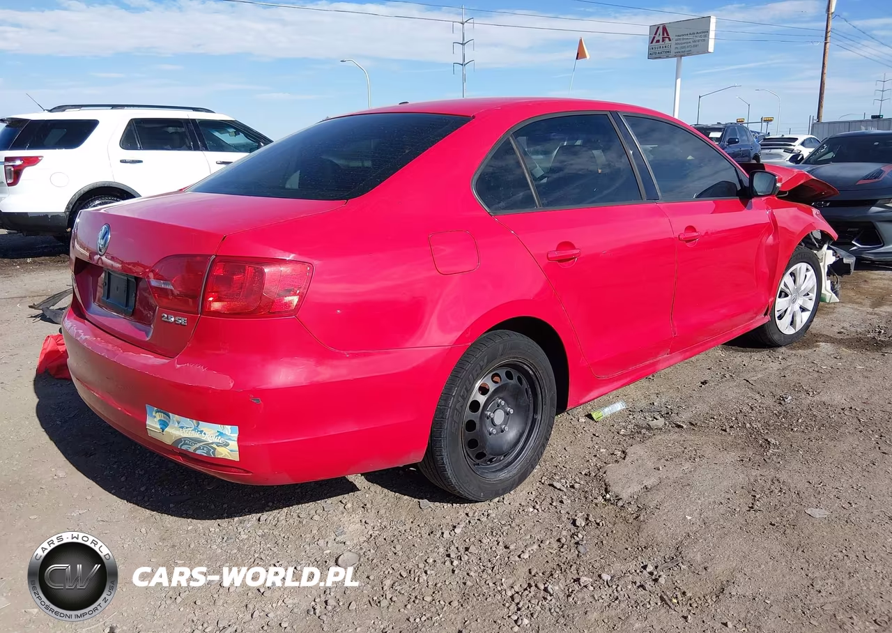 2011 Volkswagen Jetta 2.5L Se VIN:3VWDX7AJ3BM374032 - 4