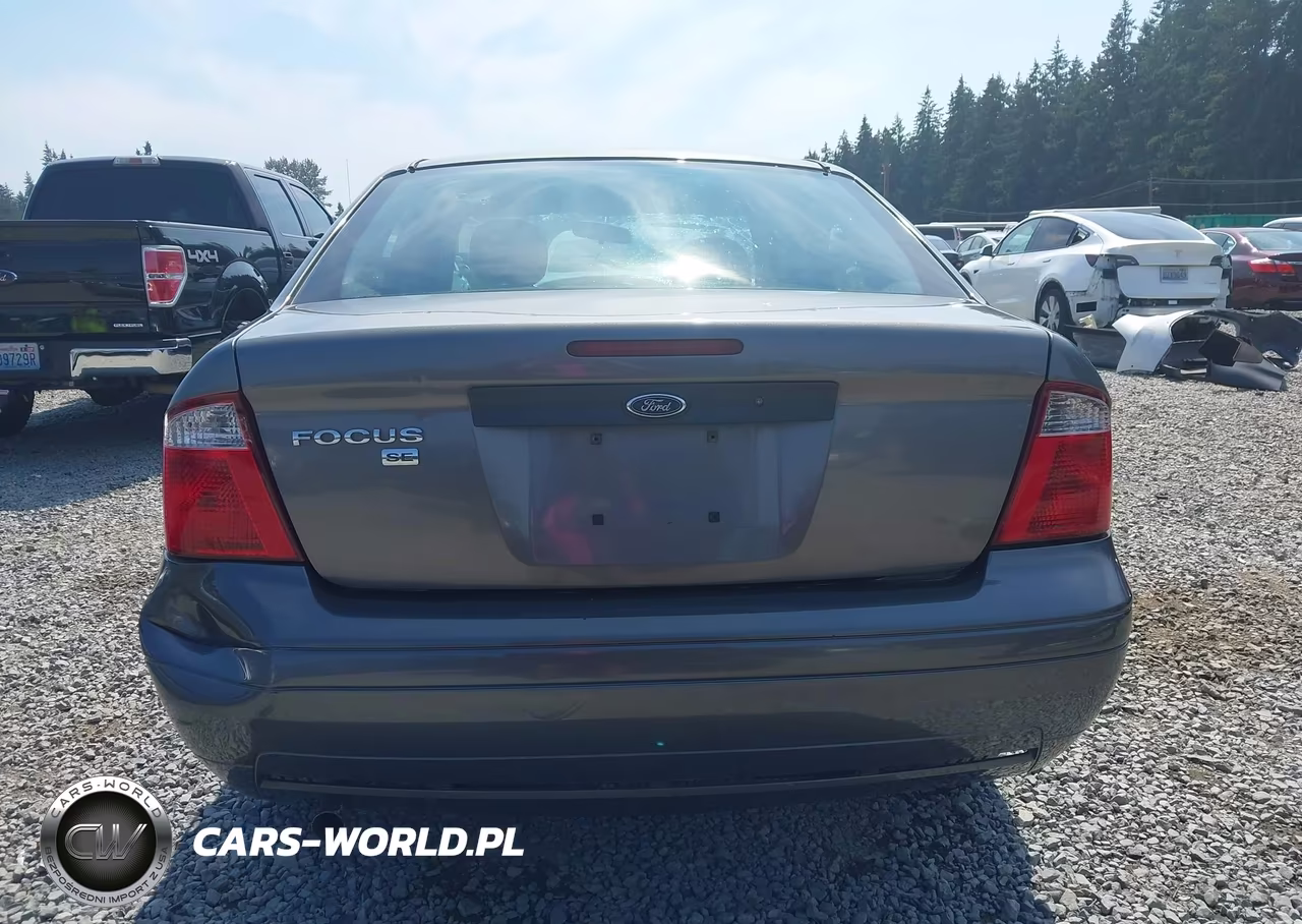 2007 Ford Focus S-Se-Ses VIN:1FAFP34N37W111717 - 17