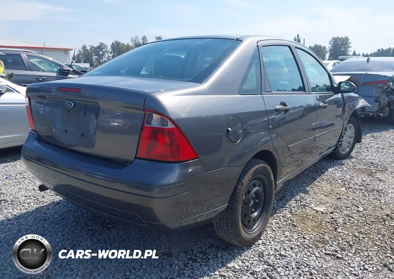 2007 Ford Focus S-Se-Ses VIN:1FAFP34N37W111717 - 4