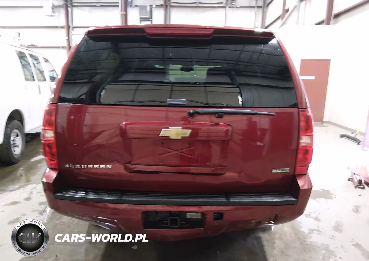 2011 Chevrolet Suburban Ls VIN:1GNSKHE39BR230548 - 16