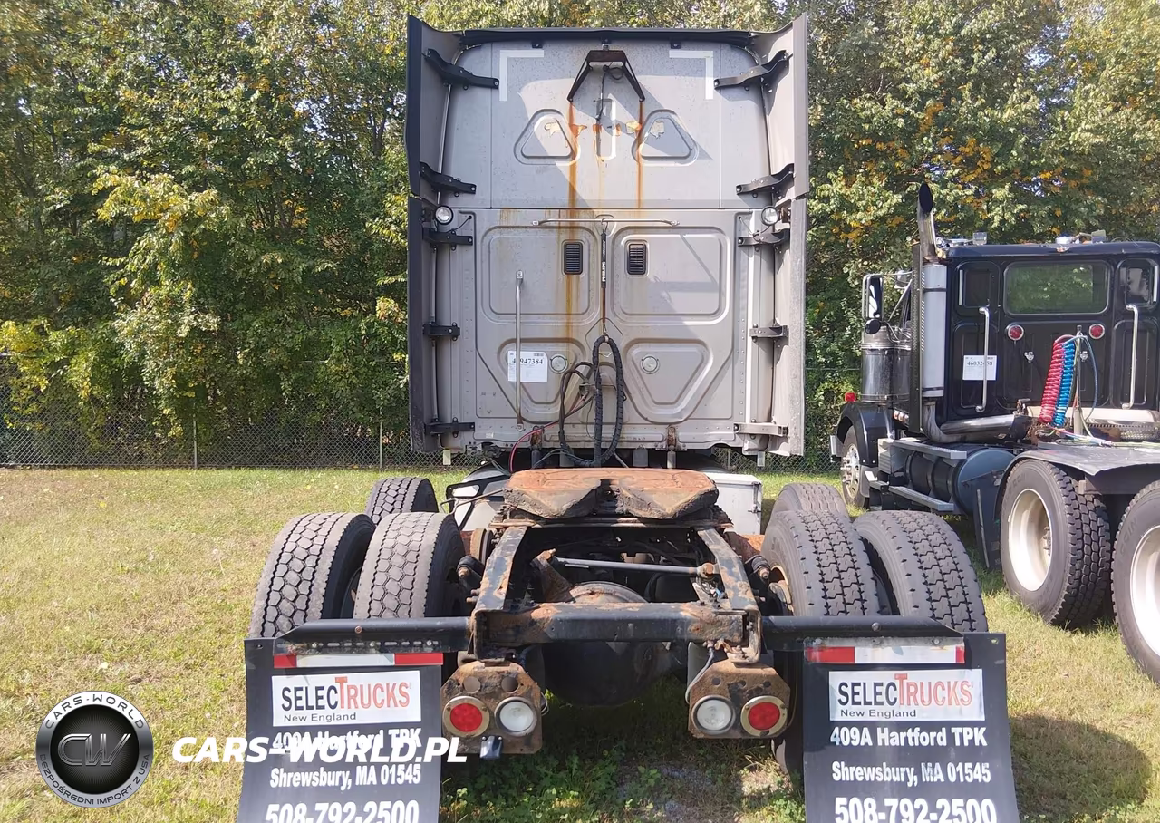 2013 Freightliner Cascadia 125 VIN:1FUJGLDR3DLBV3790 - 16