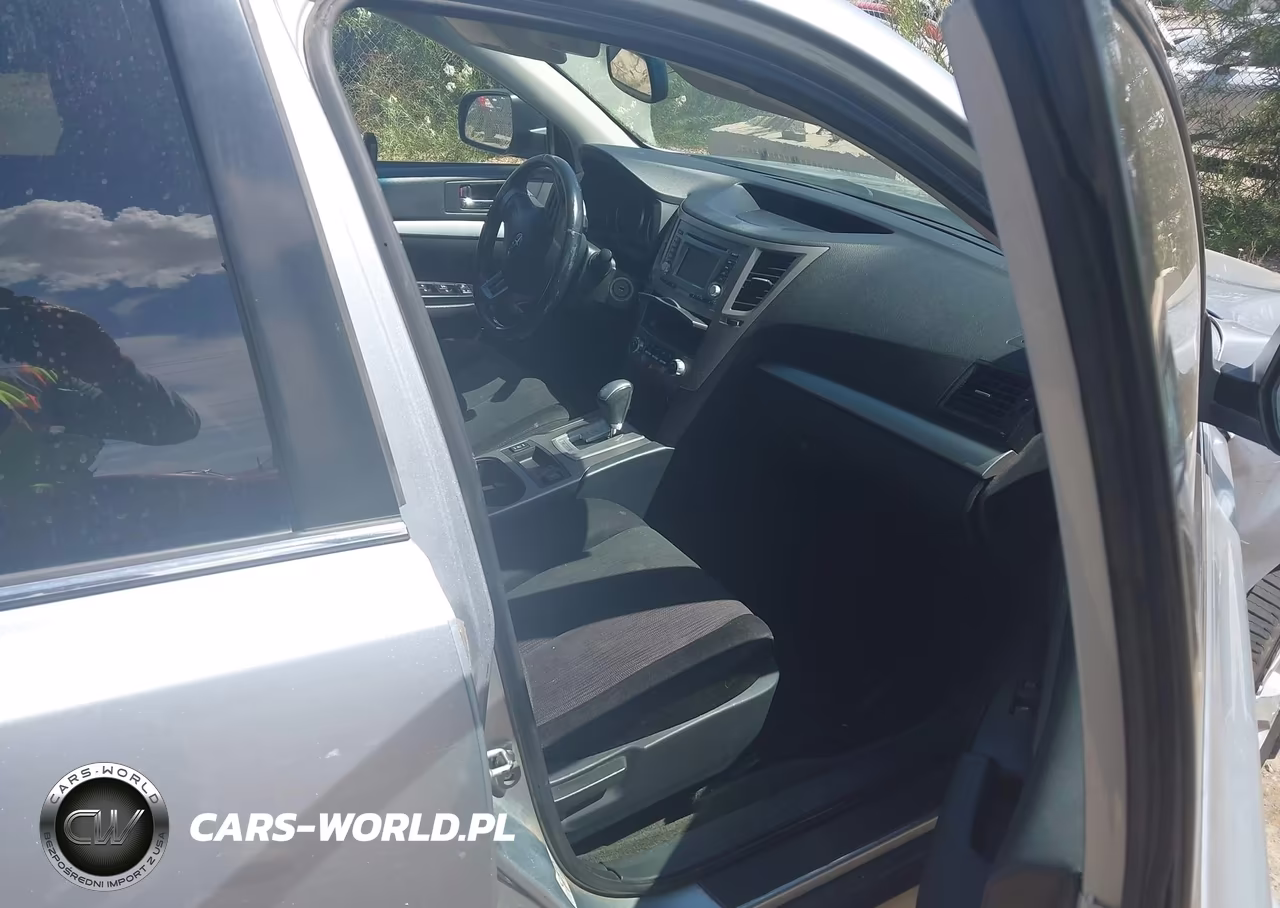 2014 Subaru Outback 2.5I Premium VIN:4S4BRCCC3E3284537 - 5