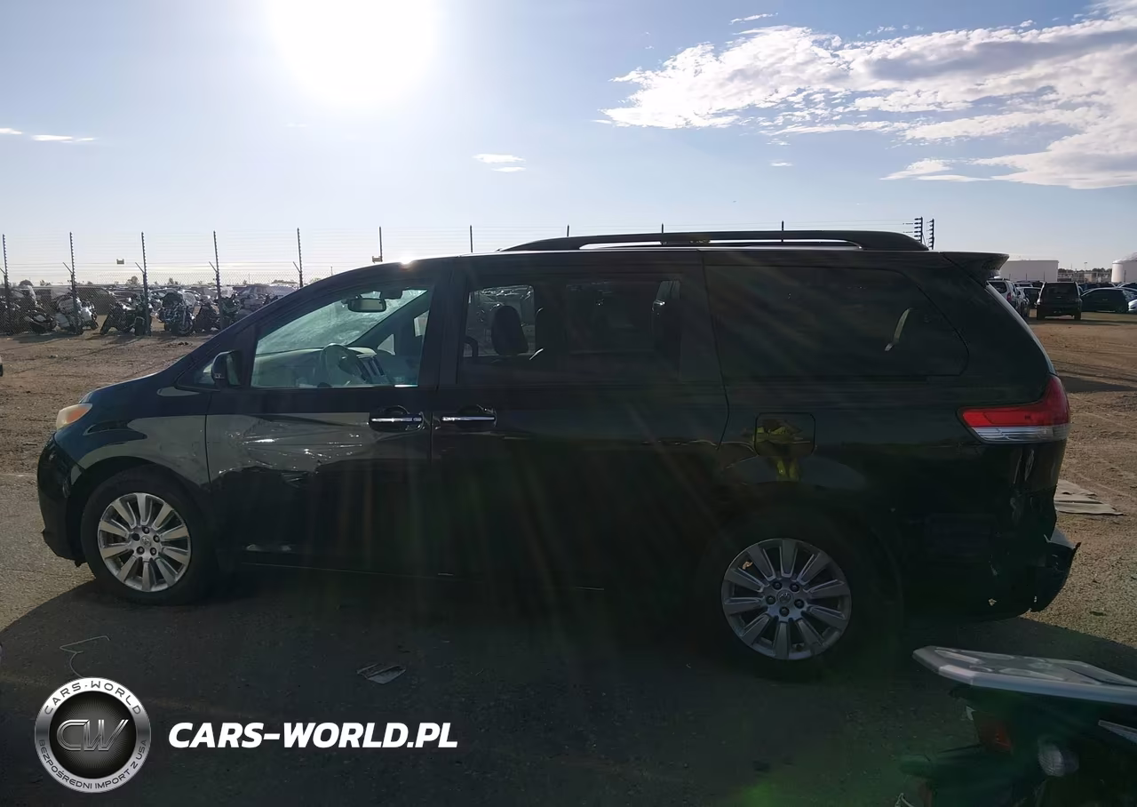 2011 Toyota Sienna Limited VIN:5TDDK3DC7BS002894 - 15