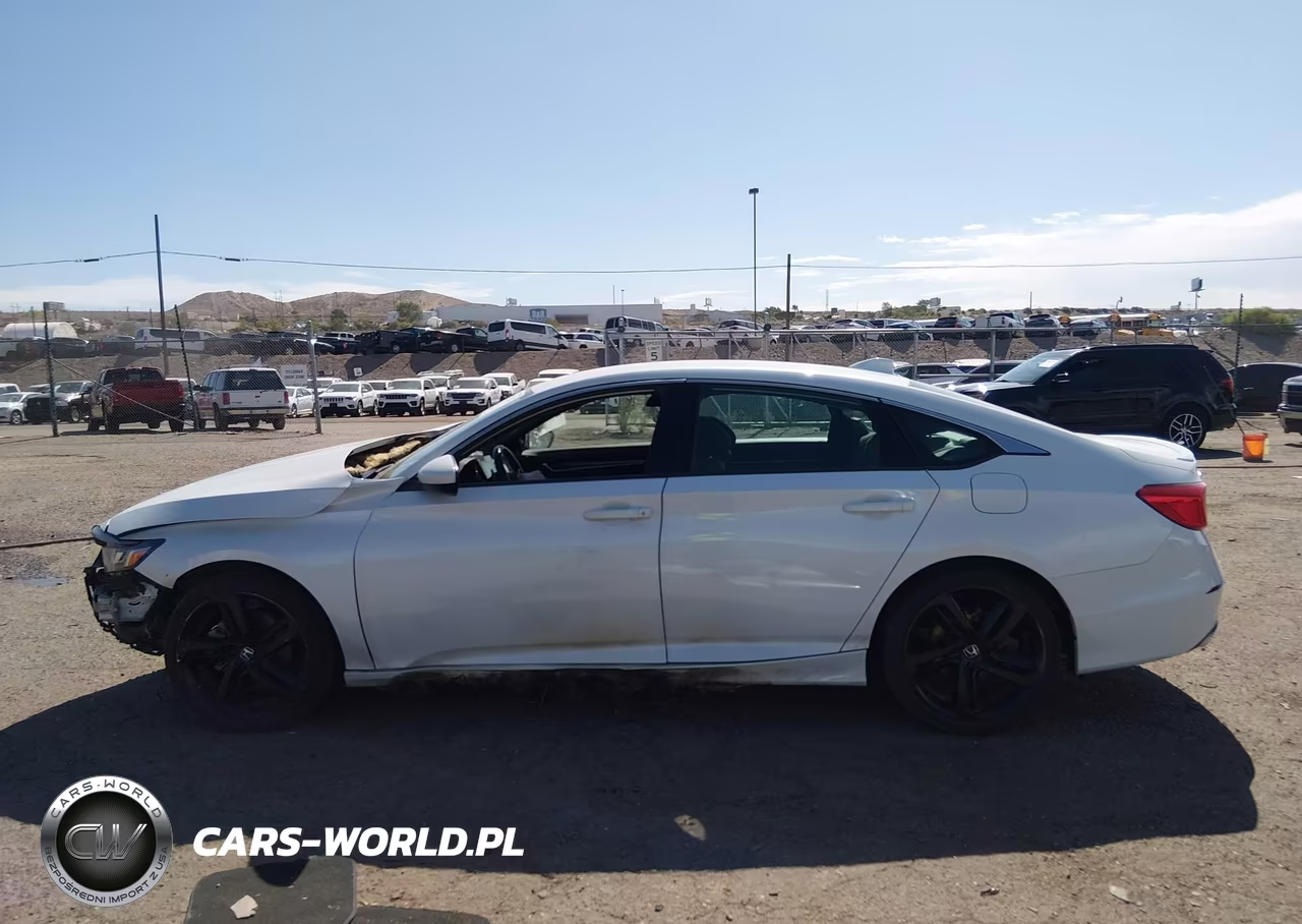 2018 Honda Accord Sport VIN:1HGCV1F32JA251136 - 15