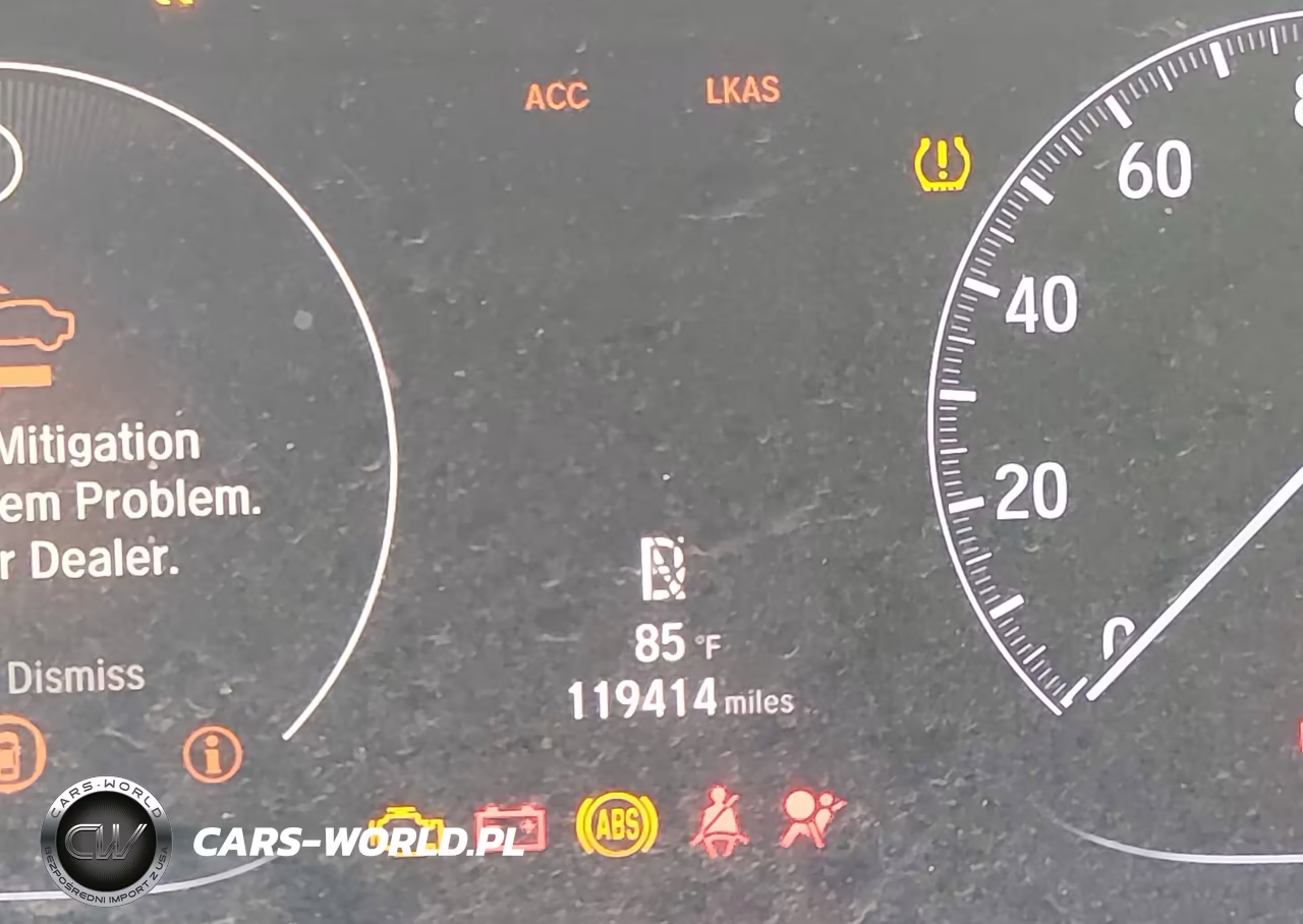 2018 Honda Accord Sport VIN:1HGCV1F32JA251136 - 16