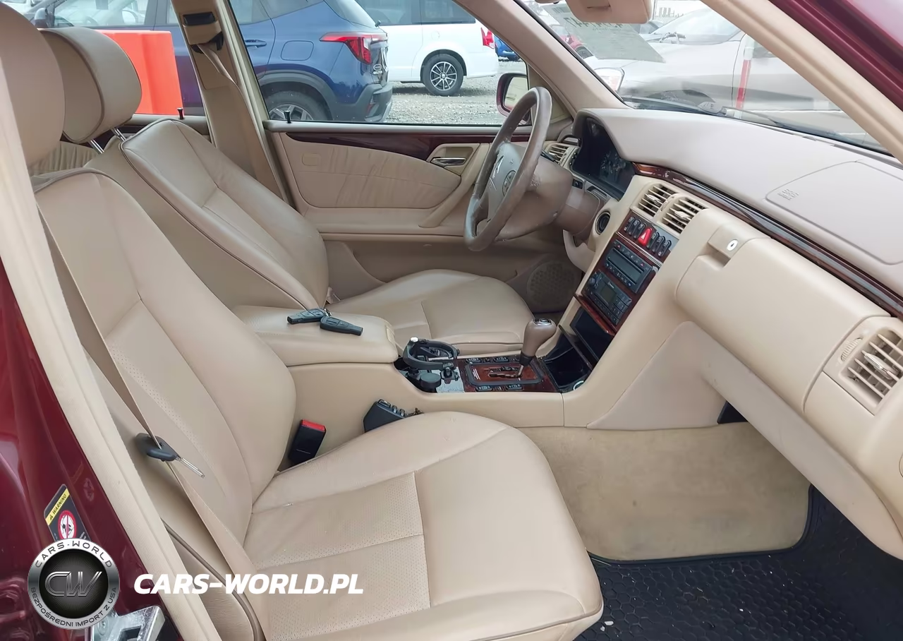 2000 Mercedes-Benz E 320 4M VIN:WDBJF82J6YX030760 - 5