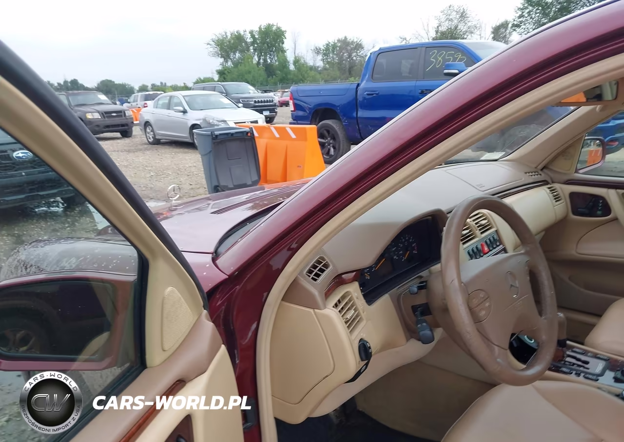 2000 Mercedes-Benz E 320 4M VIN:WDBJF82J6YX030760 - 6