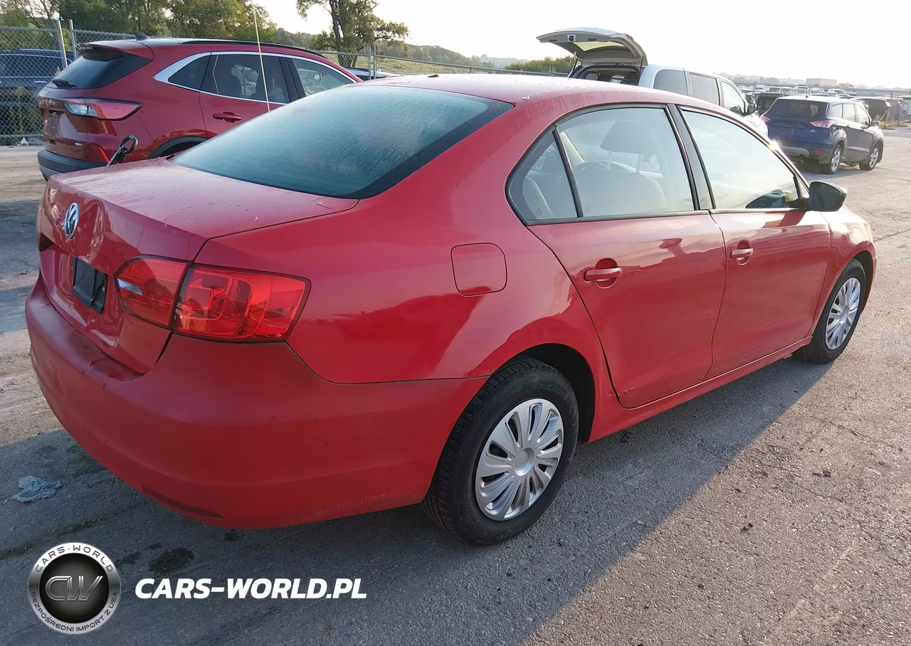 2011 Volkswagen Jetta 2.0L S VIN:3VW2K7AJ7BM374539 - 4