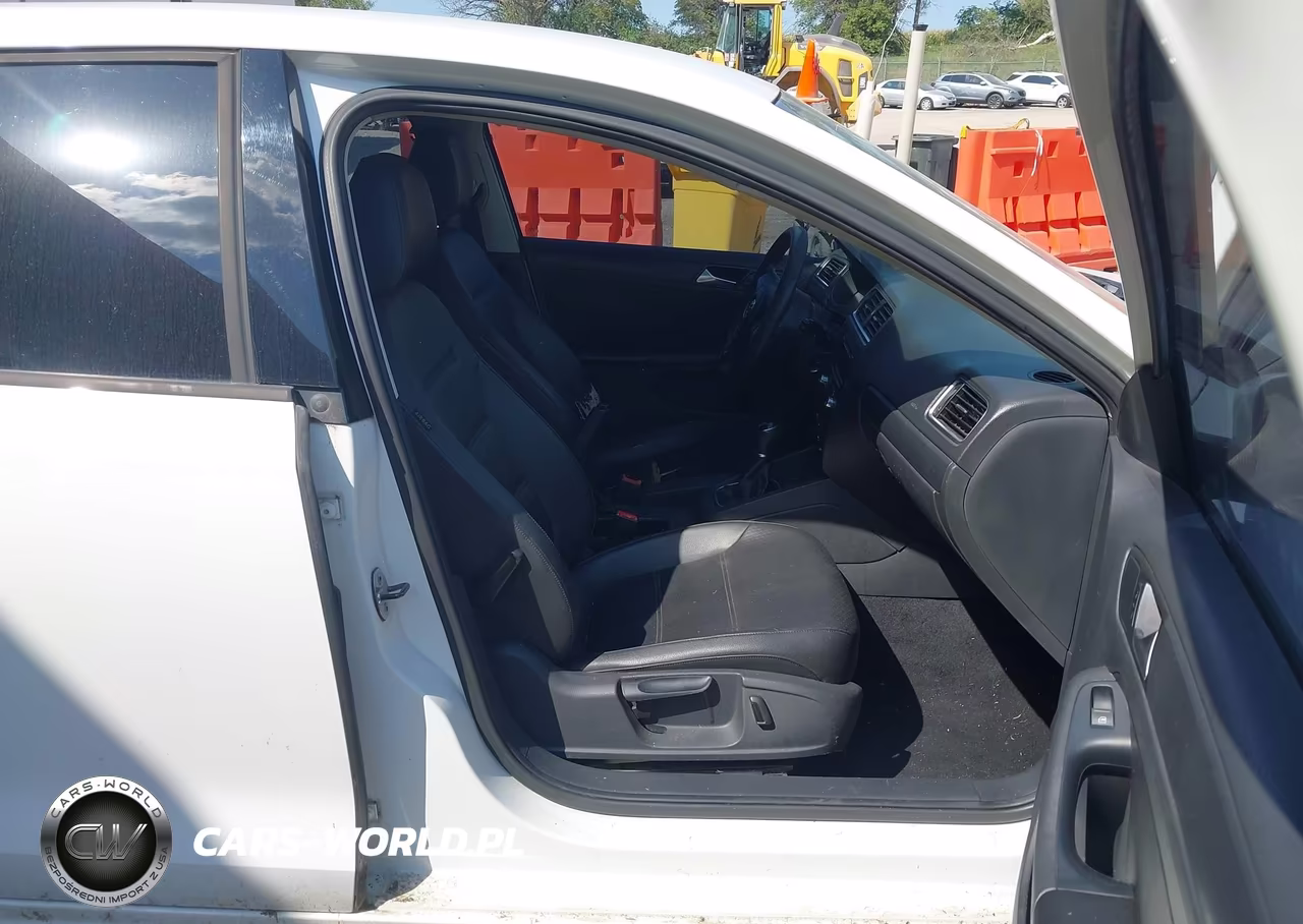 2014 Volkswagen Jetta 1.8T Se VIN:3VWB07AJ5EM310395 - 5