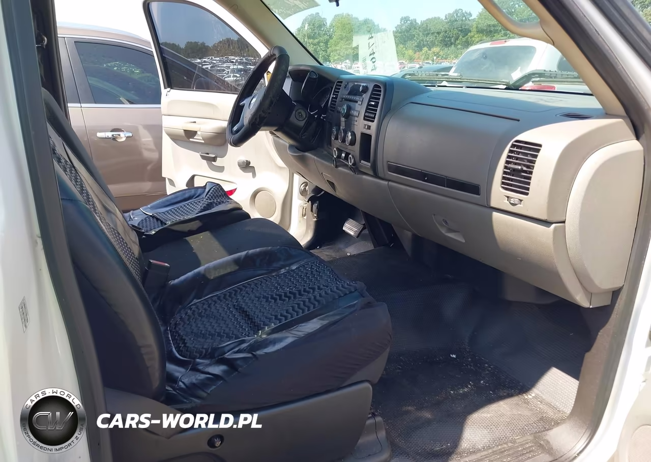 2009 Chevrolet Silverado 1500 Work Truck VIN:1GCEC14C89Z107555 - 5