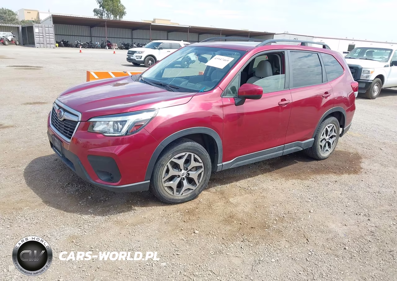 2020 Subaru Forester Premium VIN:JF2SKAGC8LH584812 - 2