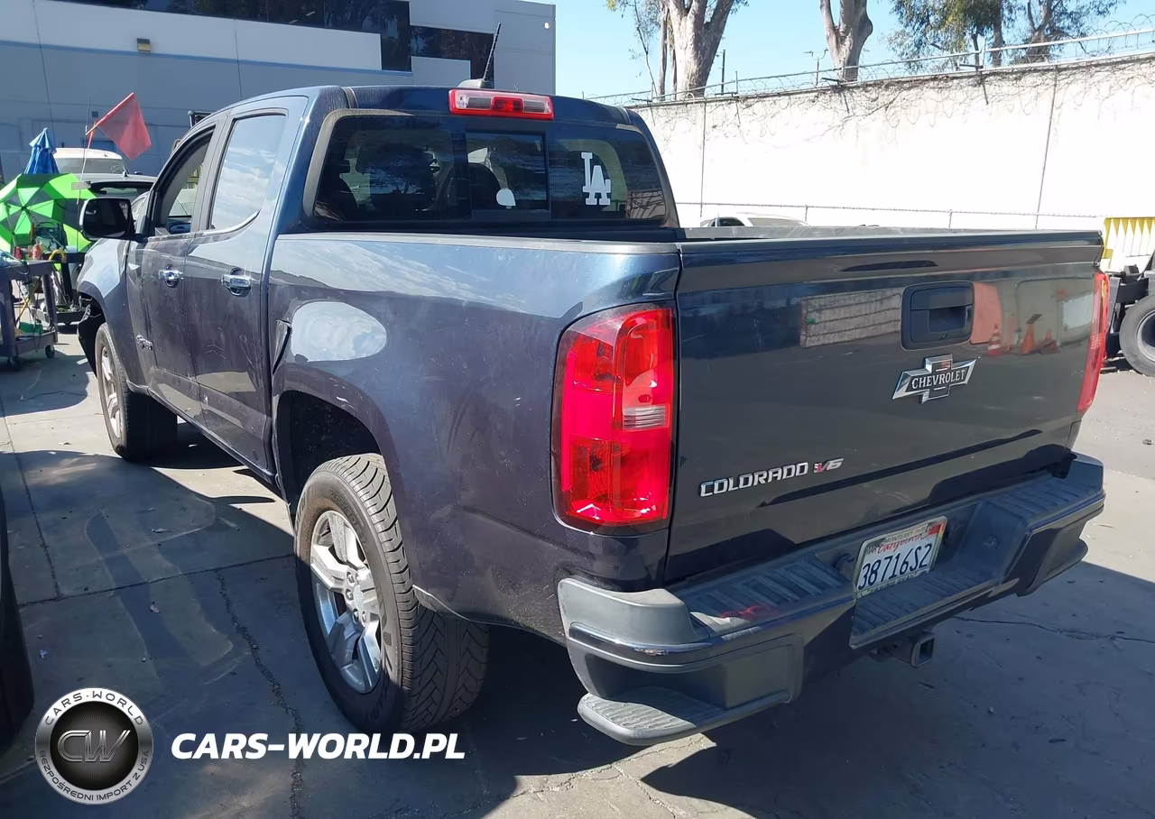 2018 Chevrolet Colorado Z71 VIN:1GCGSDEN1J1298123 - 3