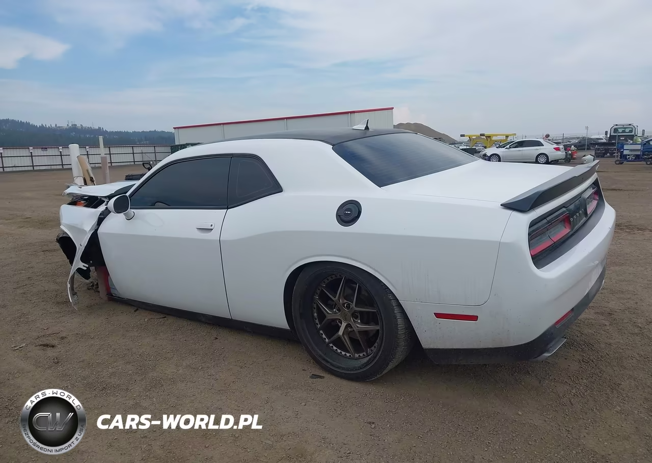 2016 Dodge Challenger R-T Plus Shaker VIN:2C3CDZBT8GH164751 - 14