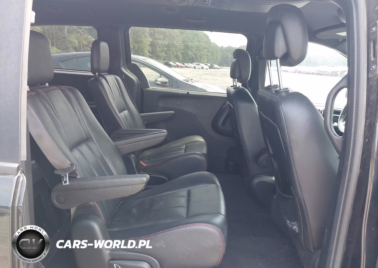 2018 Dodge Grand Caravan Gt VIN:2C4RDGEG3JR283608 - 8