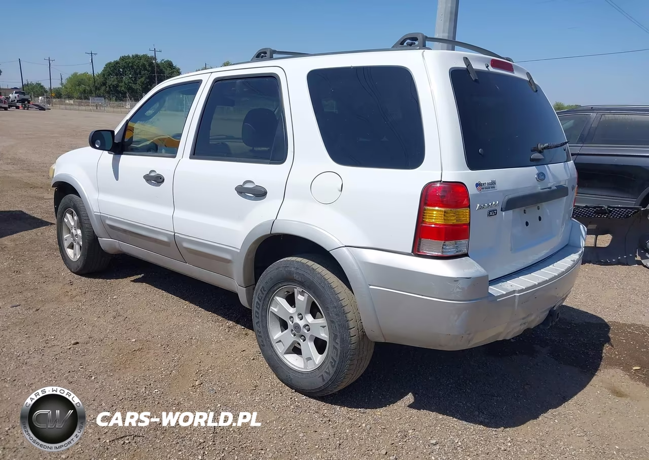 2007 Ford Escape Xlt-Xlt Sport VIN:1FMYU03107KB43388 - 3