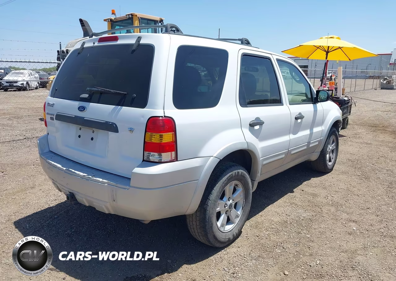 2007 Ford Escape Xlt-Xlt Sport VIN:1FMYU03107KB43388 - 4