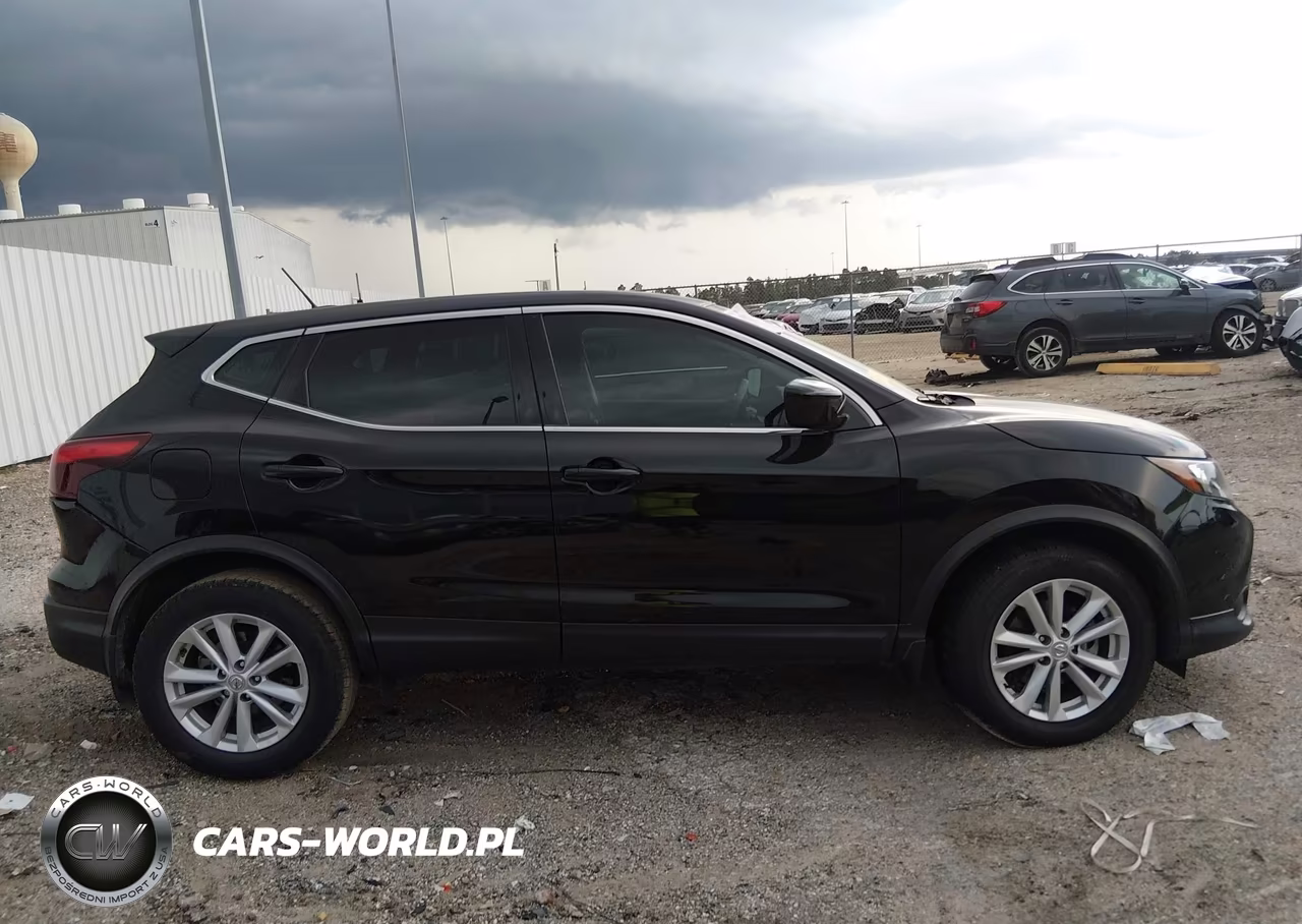2018 Nissan Rogue Sport S VIN:JN1BJ1CP8JW180513 - 12