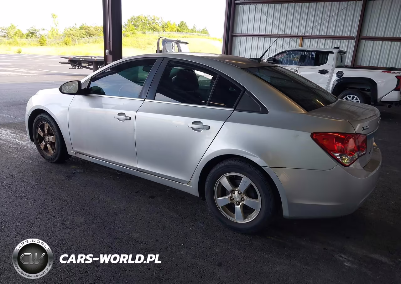 2014 Chevrolet Cruze 1Lt Auto VIN:1G1PC5SB2E7324771 - 3