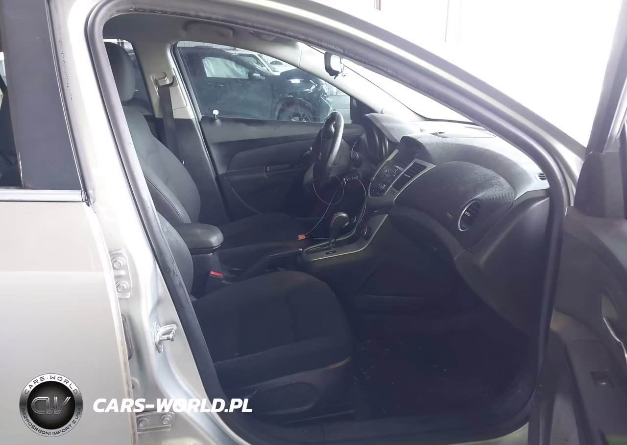 2014 Chevrolet Cruze 1Lt Auto VIN:1G1PC5SB2E7324771 - 5