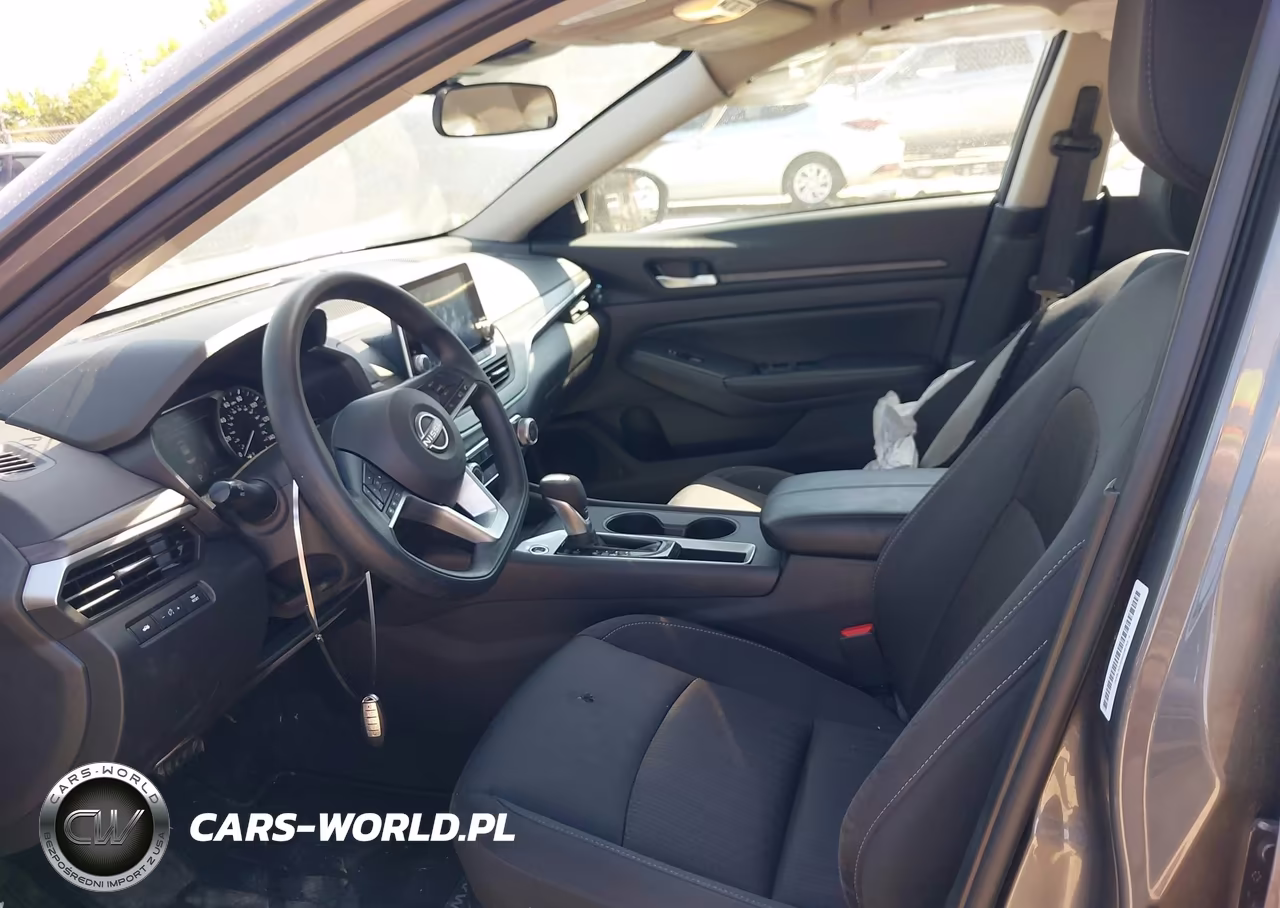 2025 Nissan Altima Sv Fwd VIN:1N4BL4DV5SN338759 - 5
