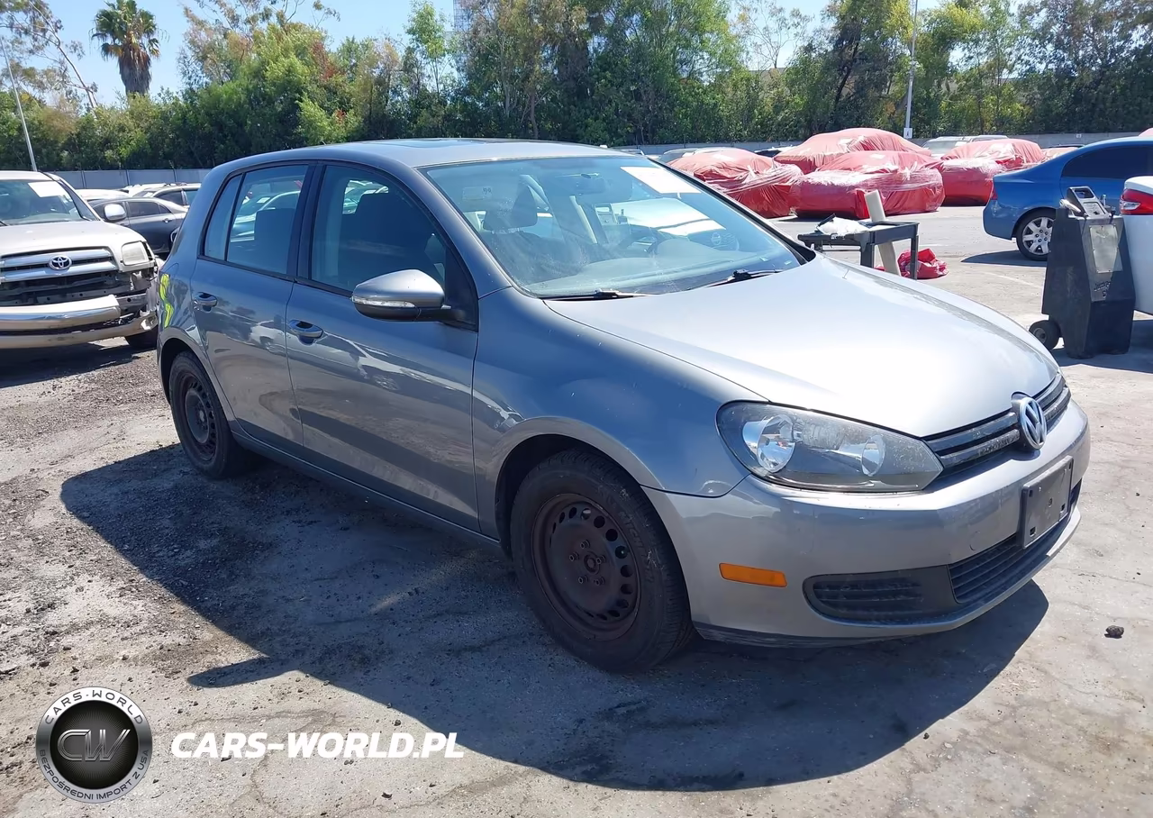 2012 Volkswagen Golf 2.5L 4-Door – zdjęcie 1 z 11