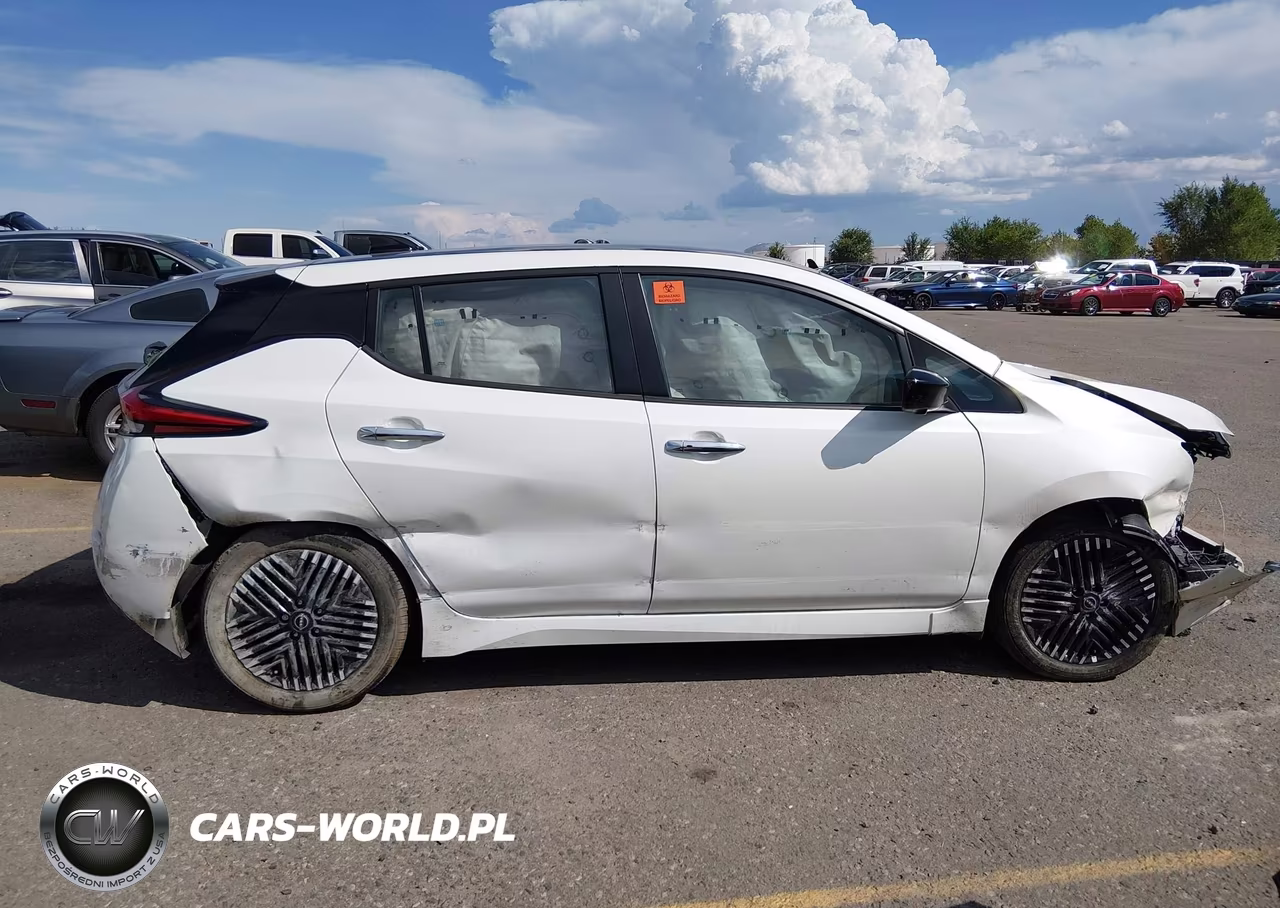 2025 Nissan Leaf Sv Plus VIN:1N4CZ1CV2SC565048 - 14