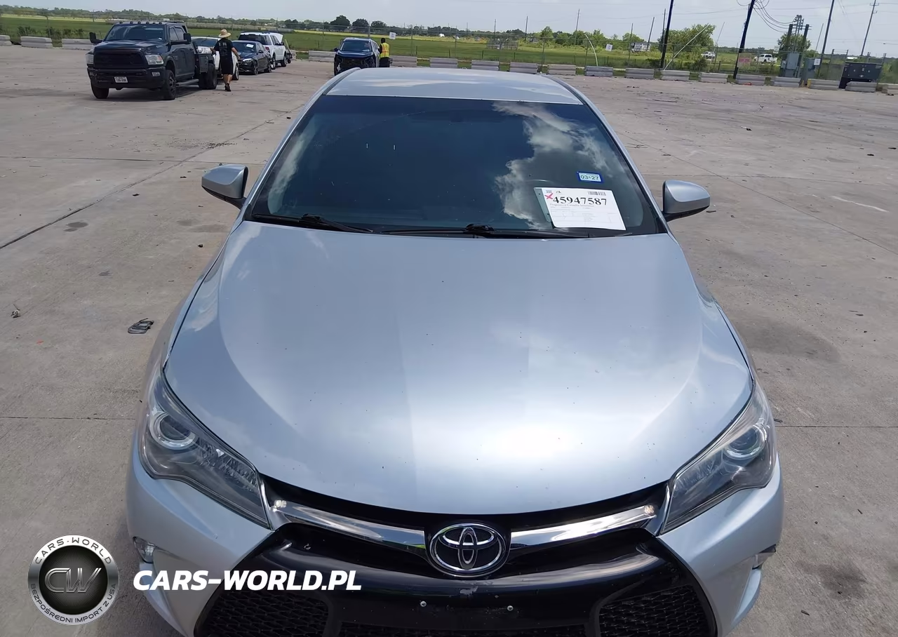 2016 Toyota Camry Se VIN:4T1BF1FK3GU552421 - 12