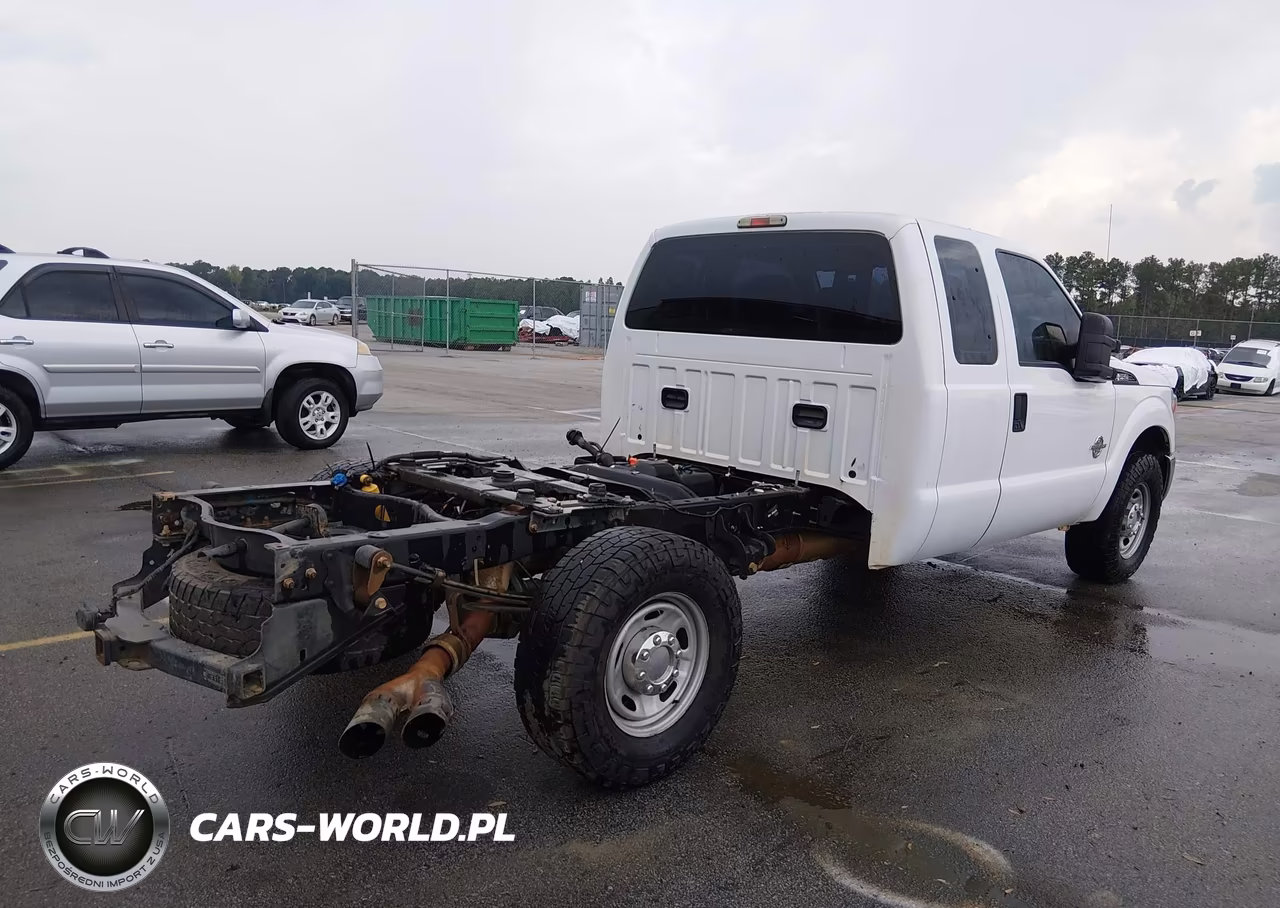 2013 Ford F-250 Xl VIN:1FT7X2AT5DEA26780 - 4