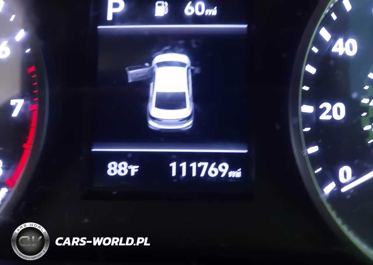 2020 Hyundai Elantra Sel VIN:5NPD84LF5LH572531 - 16