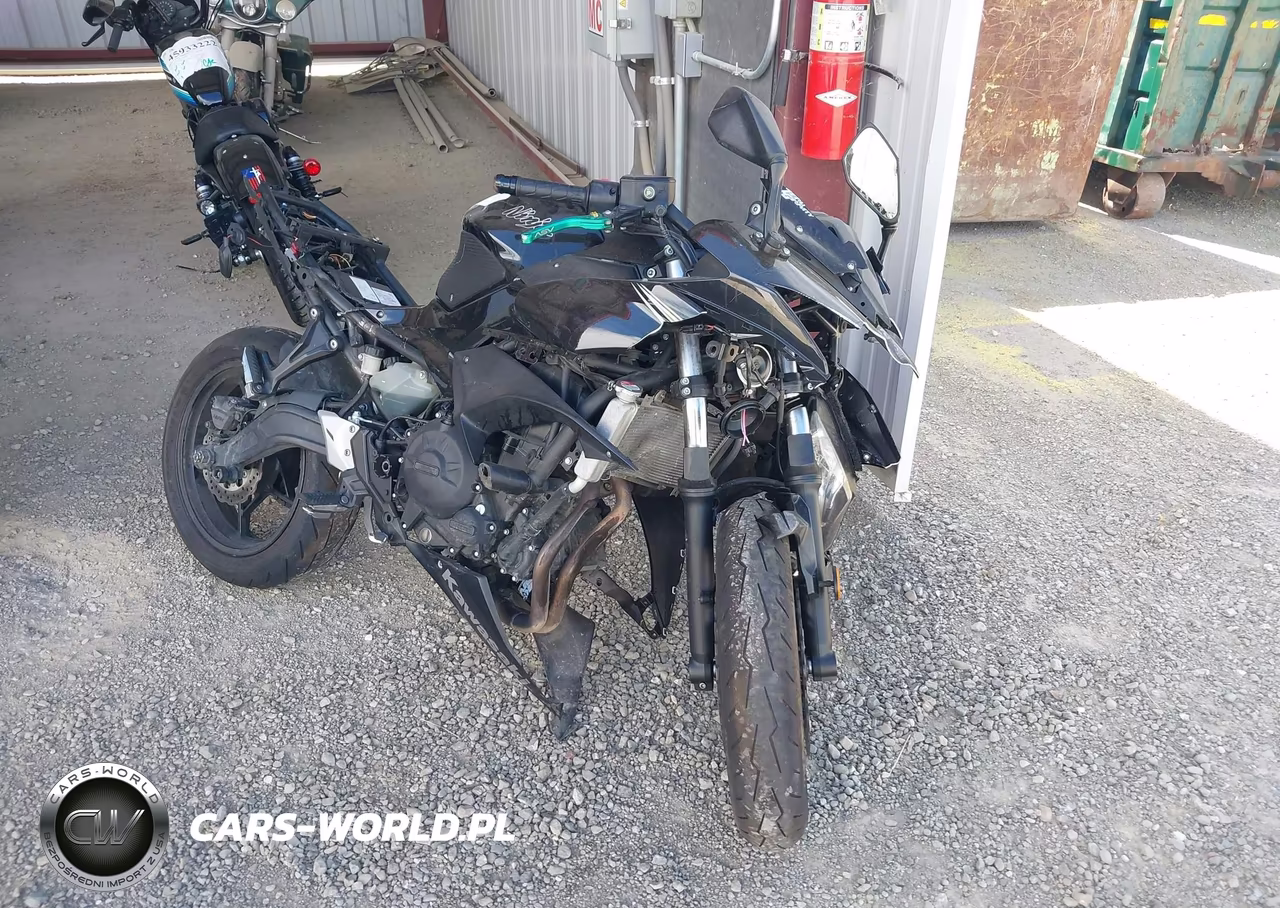 2017 Kawasaki Ex650 F – zdjęcie 1 z 13