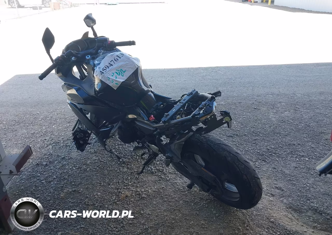 2017 Kawasaki Ex650 F VIN:JKAEXEK17HDA05430 - 3