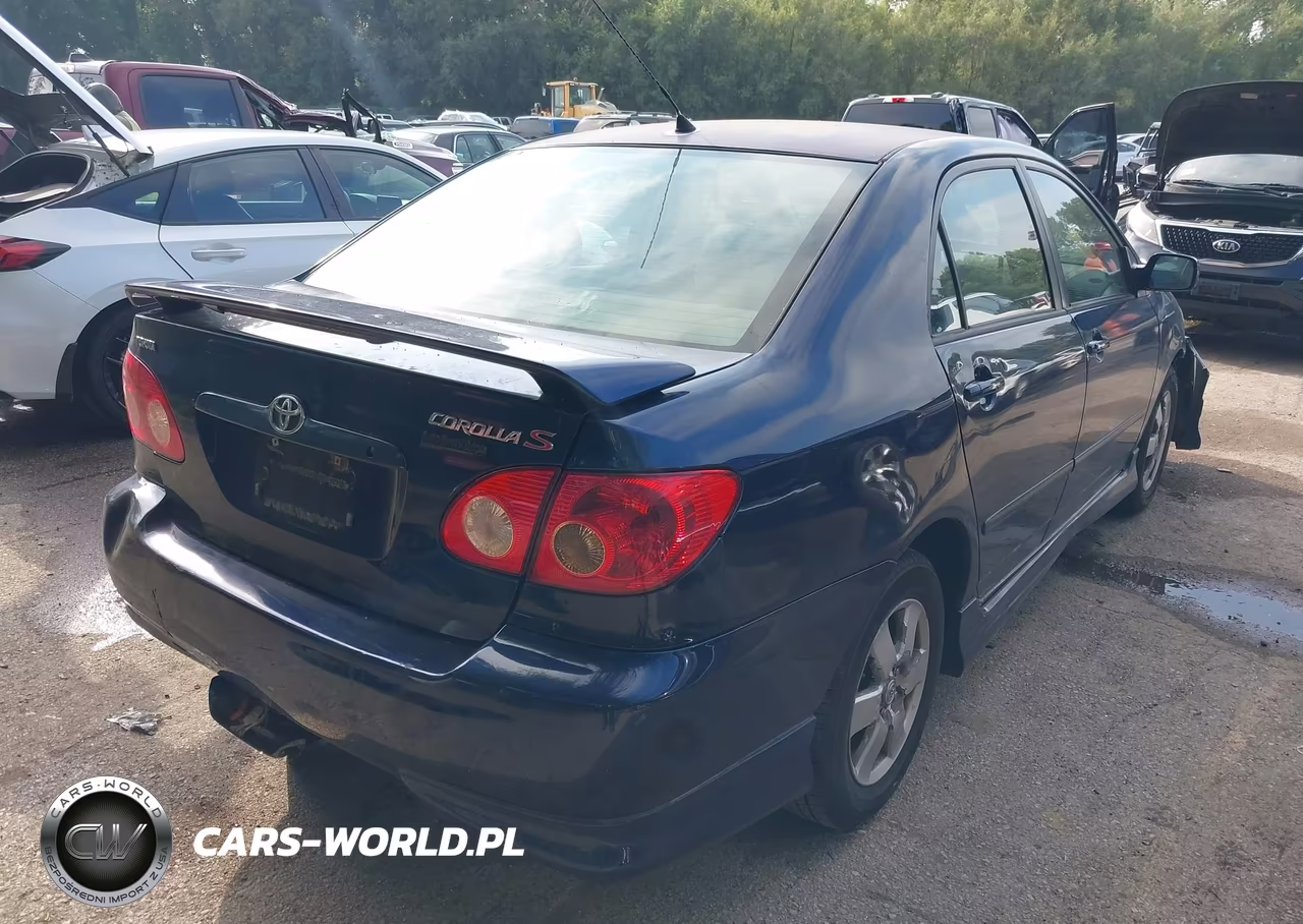 2007 Toyota Corolla S VIN:1NXBR32E77Z839294 - 4