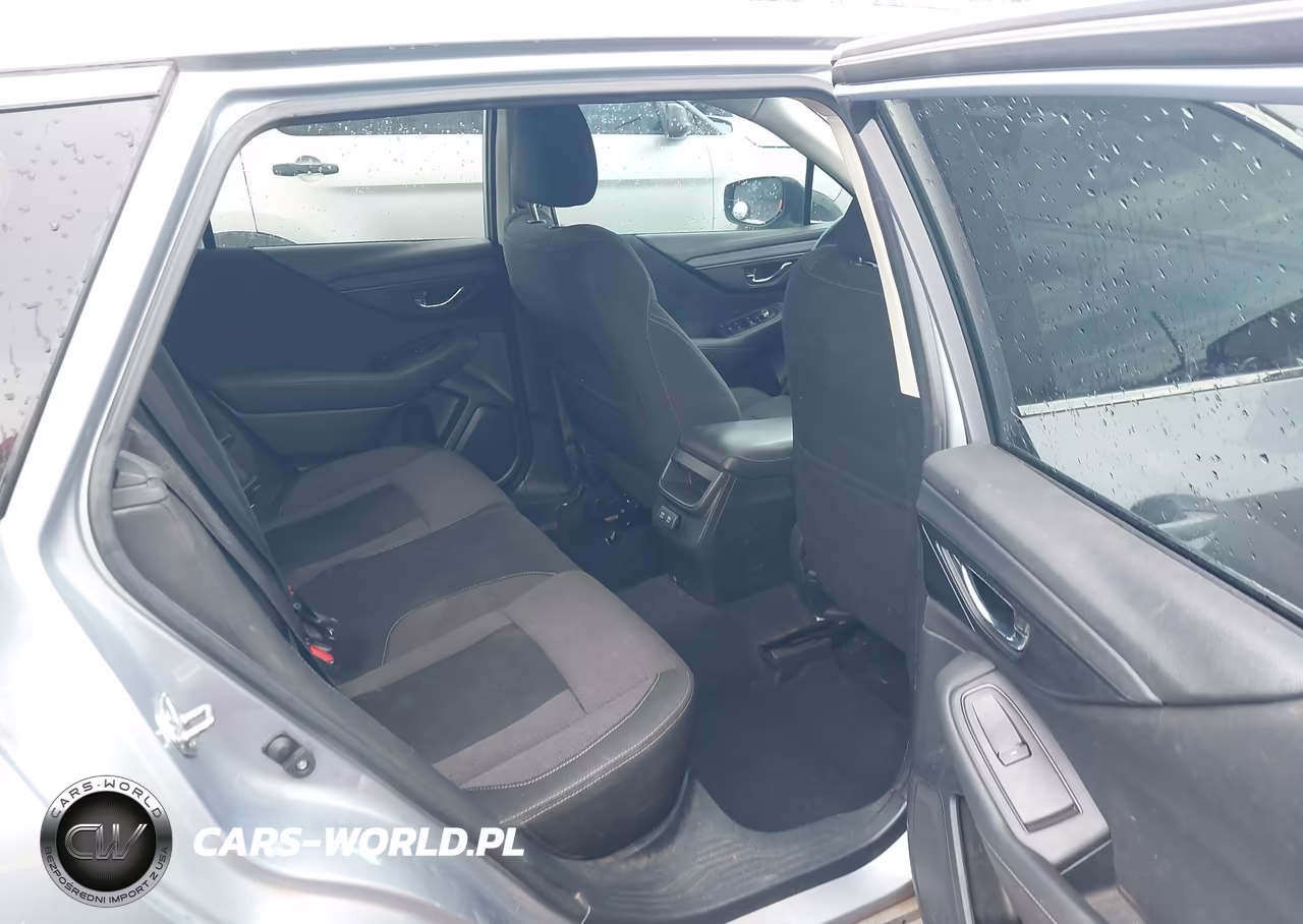 2020 Subaru Outback Premium VIN:4S4BTACC8L3173789 - 8
