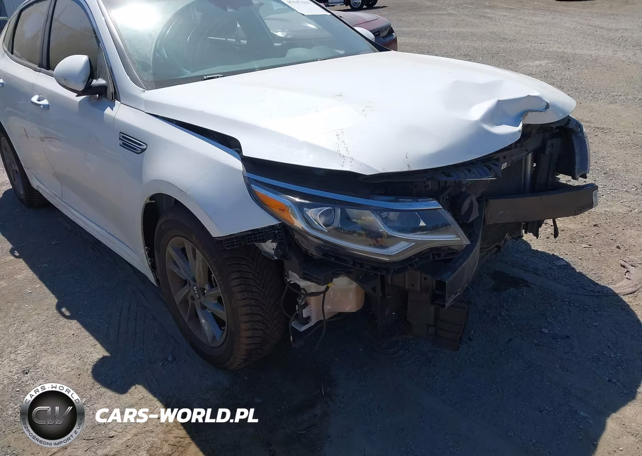 2019 Kia Optima Lx VIN:5XXGT4L32KG326208 - 17