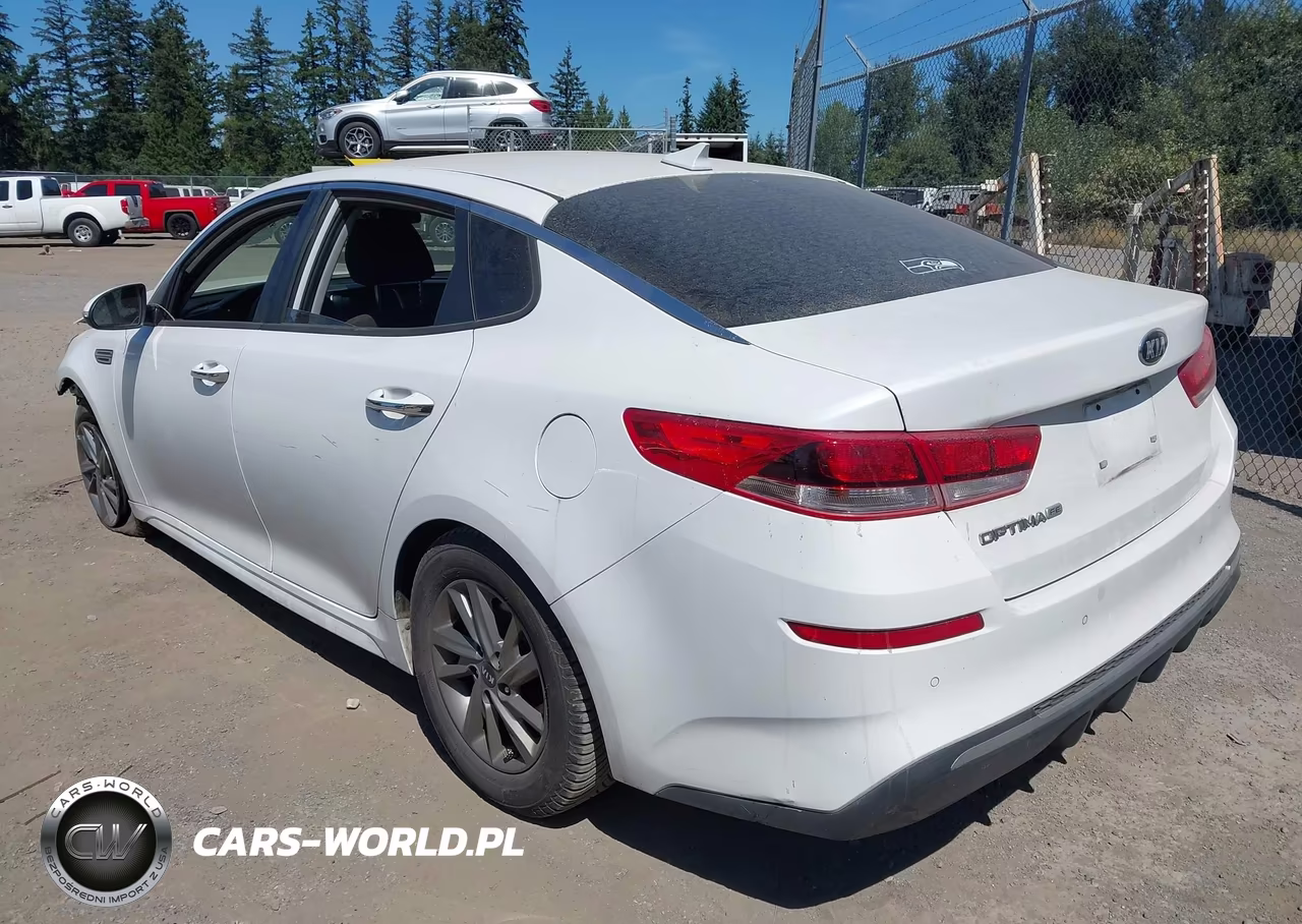 2019 Kia Optima Lx VIN:5XXGT4L32KG326208 - 3