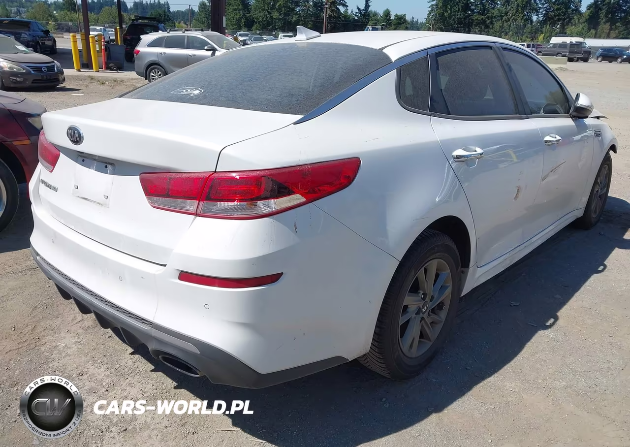 2019 Kia Optima Lx VIN:5XXGT4L32KG326208 - 4