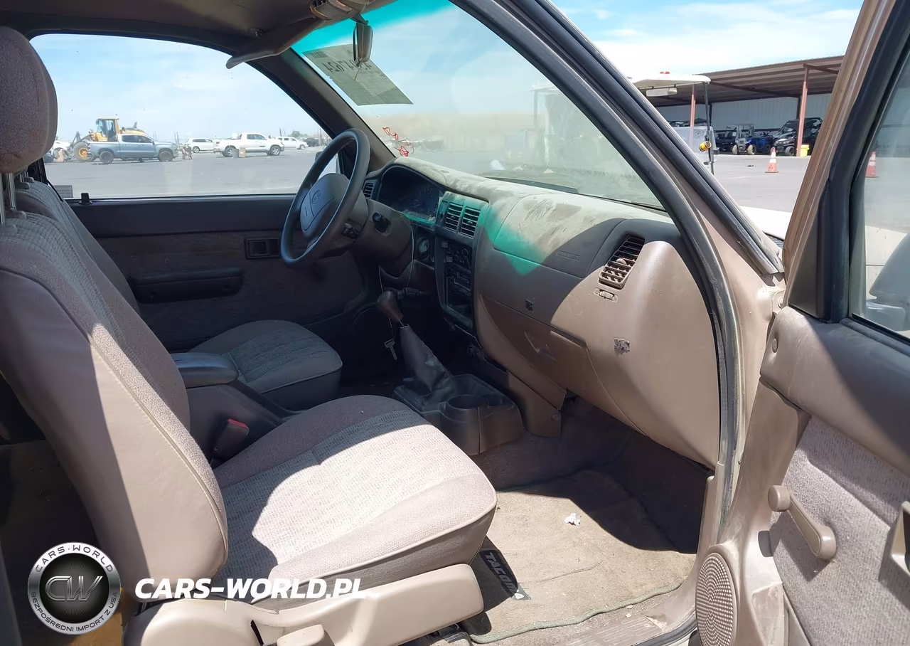 1998 Toyota Tacoma VIN:4TAVL52N7WZ031605 - 5