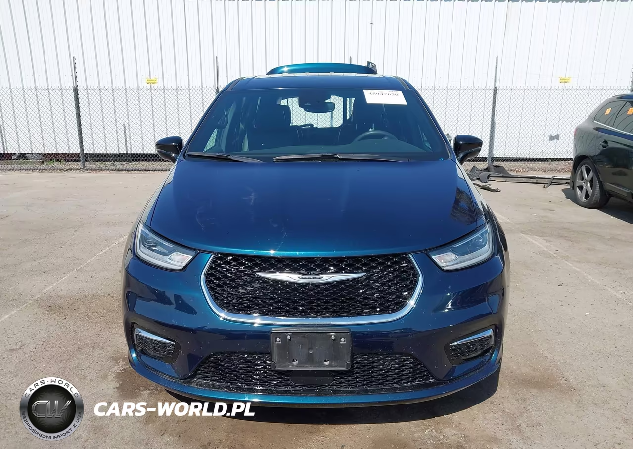 2025 Chrysler Pacifica Select VIN:2C4RC1BG4SR560420 - 12