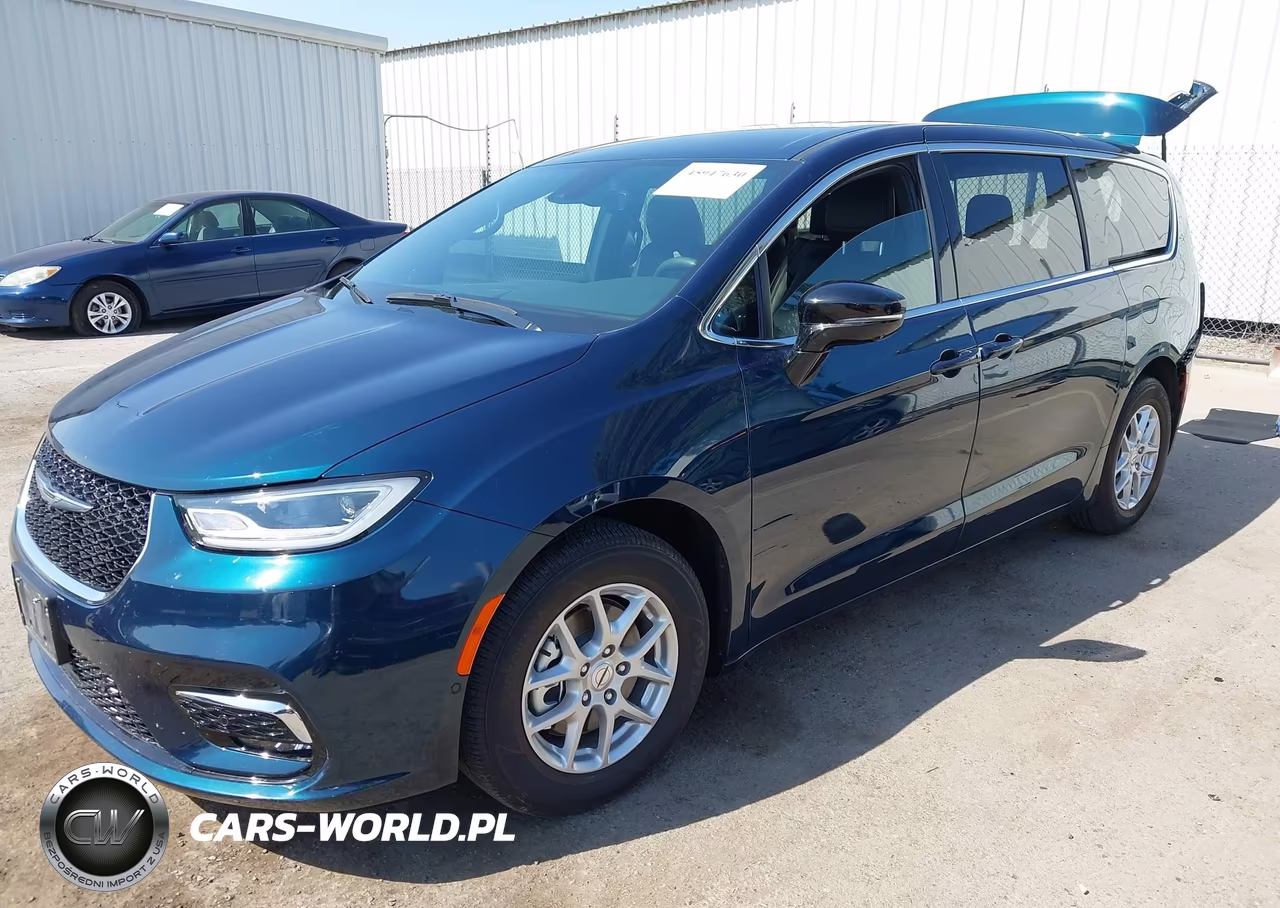 2025 Chrysler Pacifica Select VIN:2C4RC1BG4SR560420 - 2