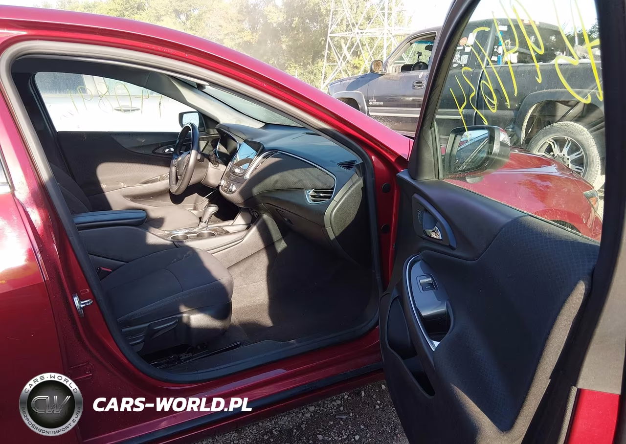 2018 Chevrolet Malibu Lt VIN:1G1ZD5STXJF115891 - 5