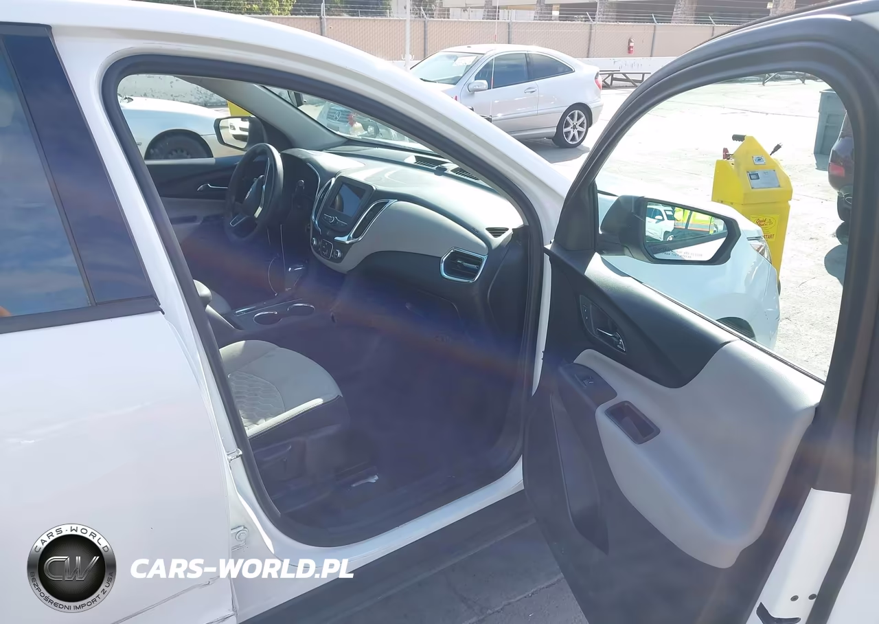 2019 Chevrolet Equinox Ls VIN:3GNAXHEV6KS557453 - 5