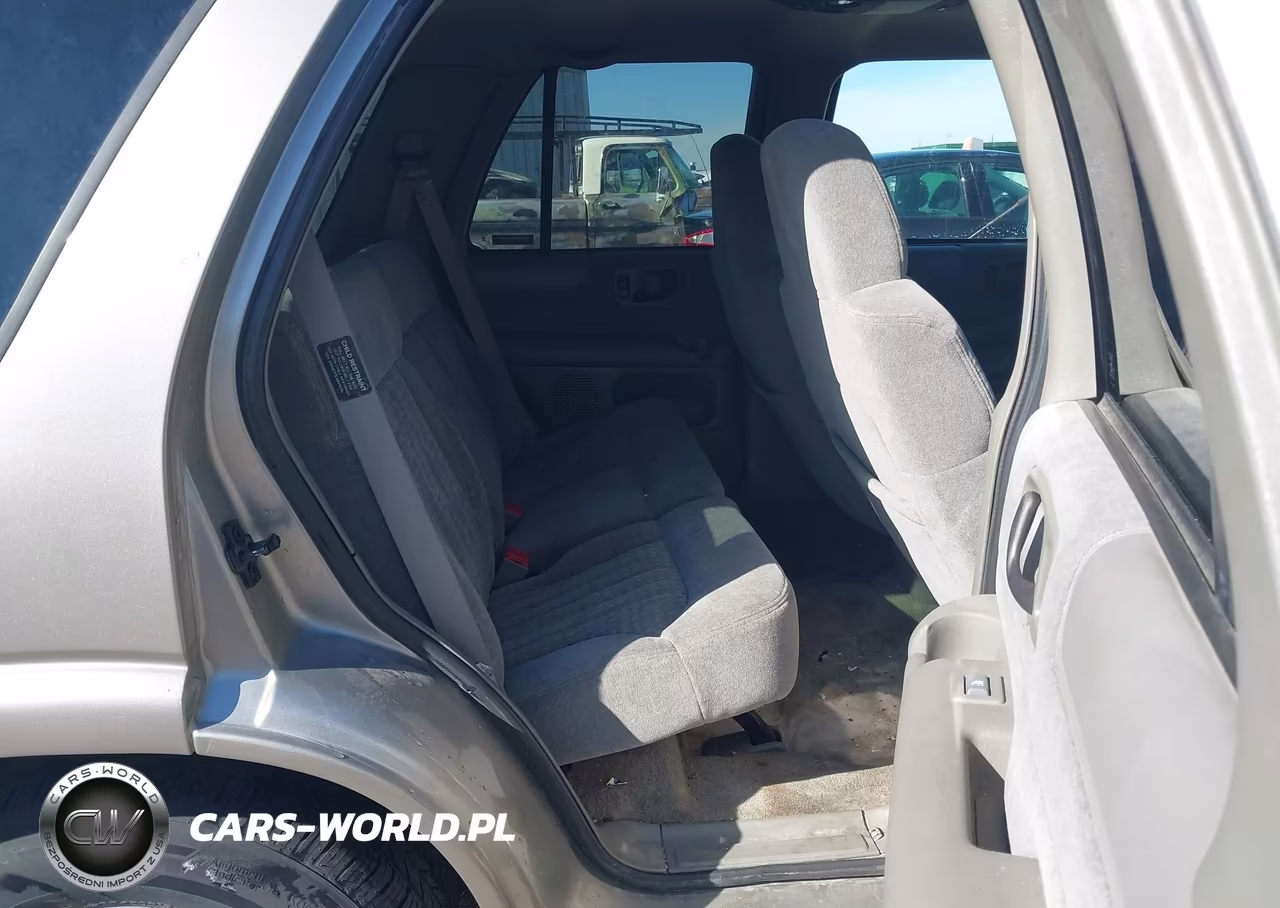 2000 Chevrolet Blazer Ls VIN:1GNCS13W4Y2187005 - 8