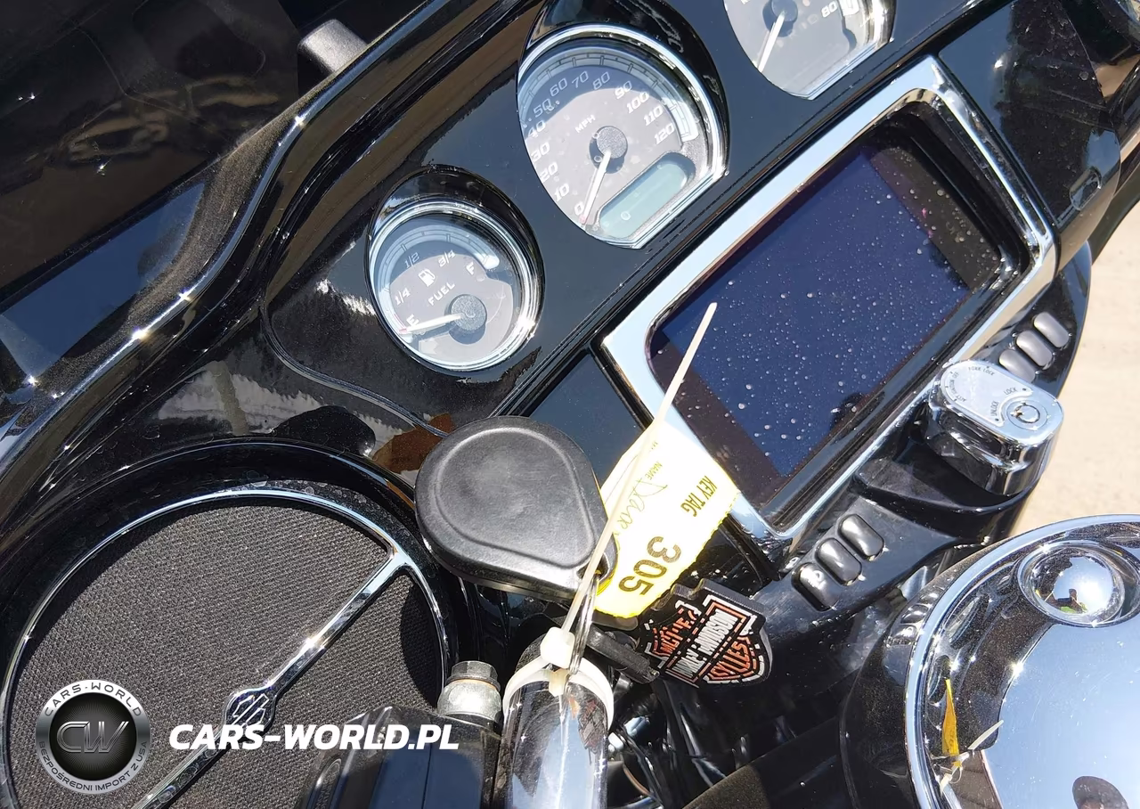 2019 Harley-Davidson Flhtk VIN:1HD1KEF3XKB629638 - 11