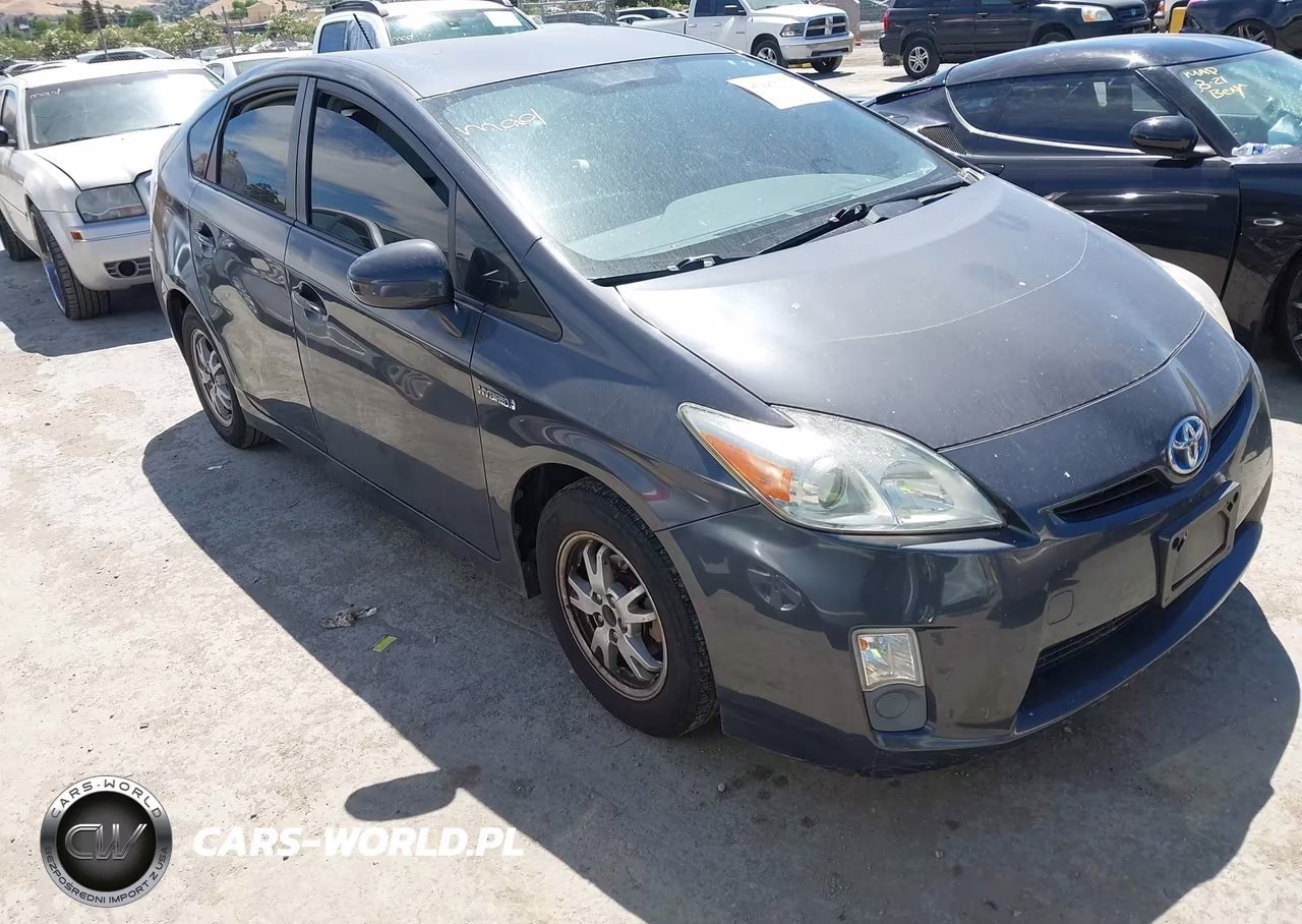 2011 Toyota Prius Two – zdjęcie 1 z 16